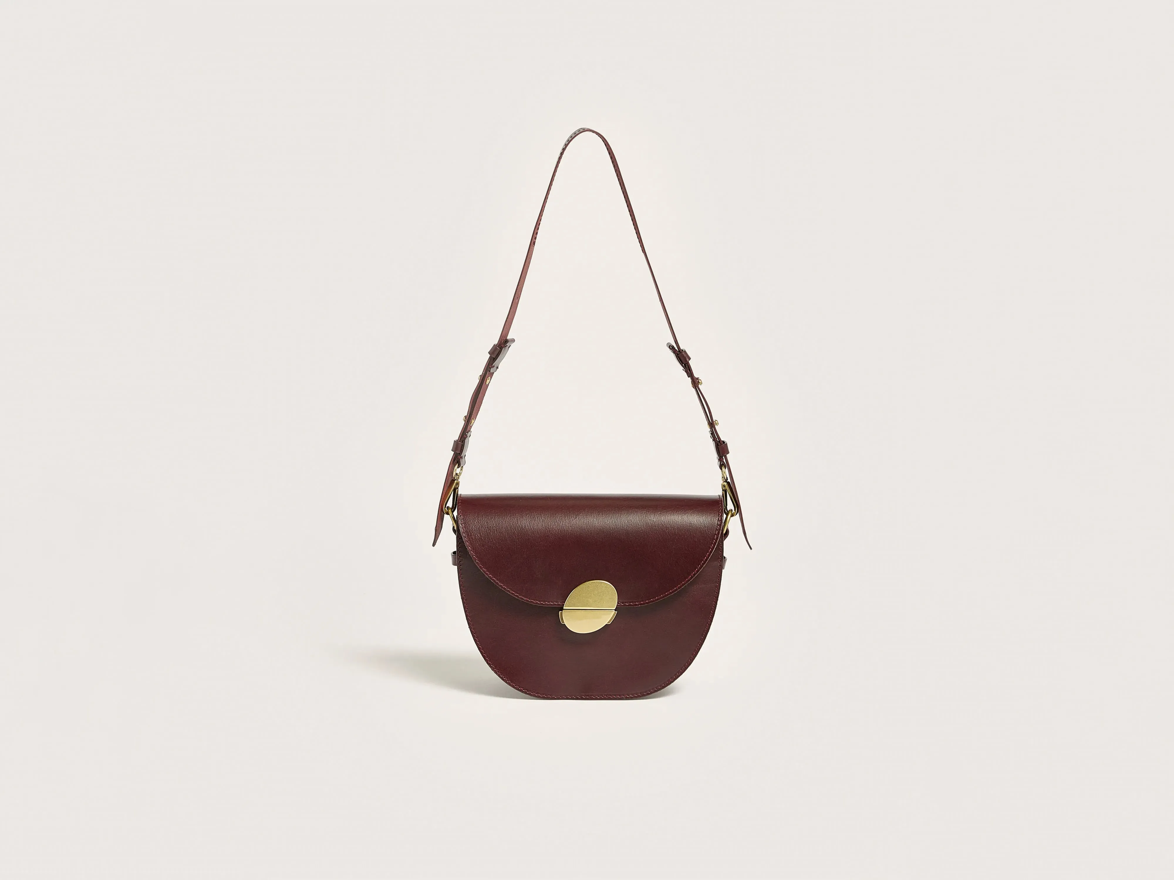 Sico shoulder bag (242 / W / BORDEAUX) sold by Bellrose