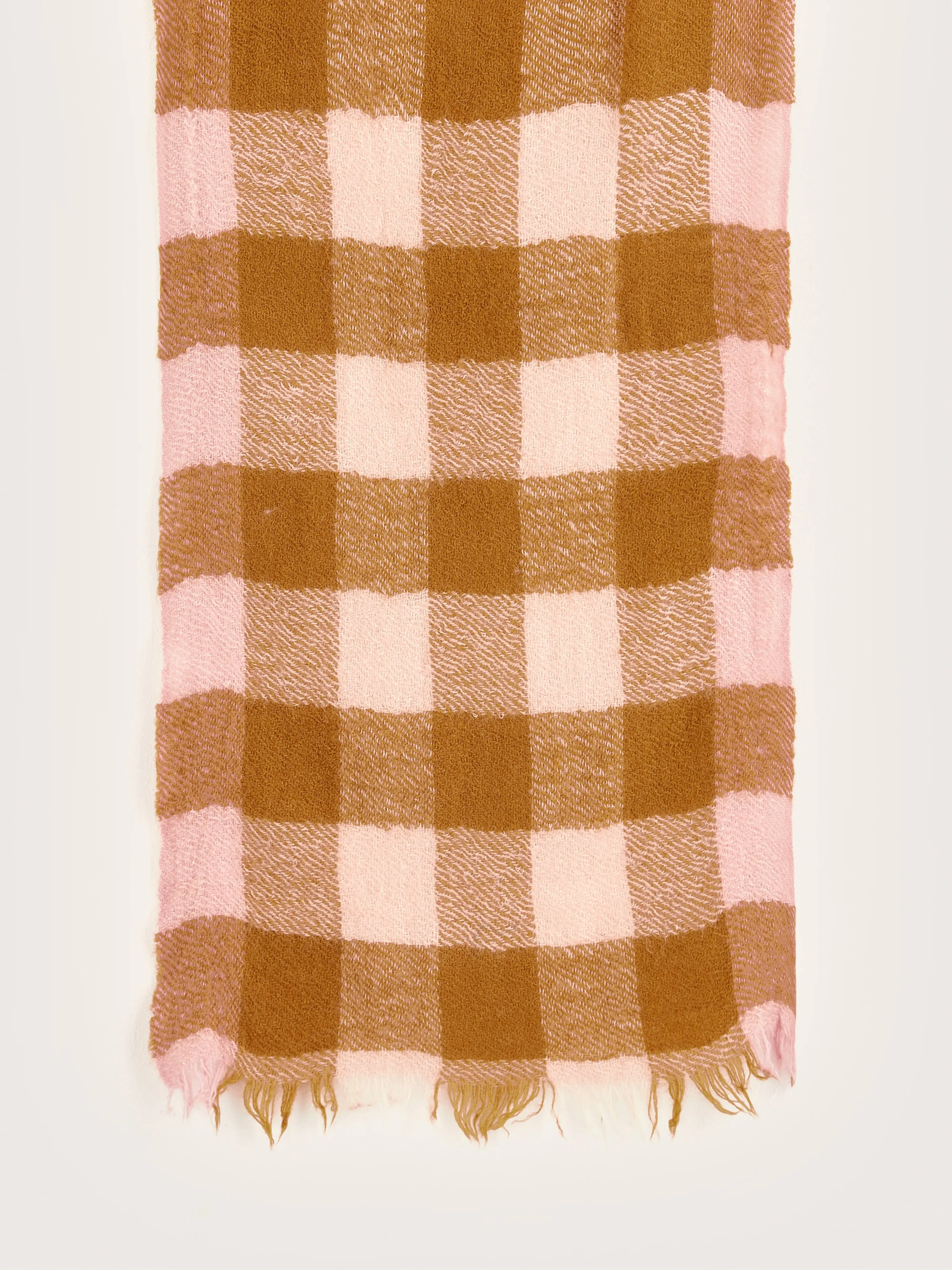 Sidiki checked scarf (242 / W / CHECK G) sold by Bellrose product image thumbnail 5