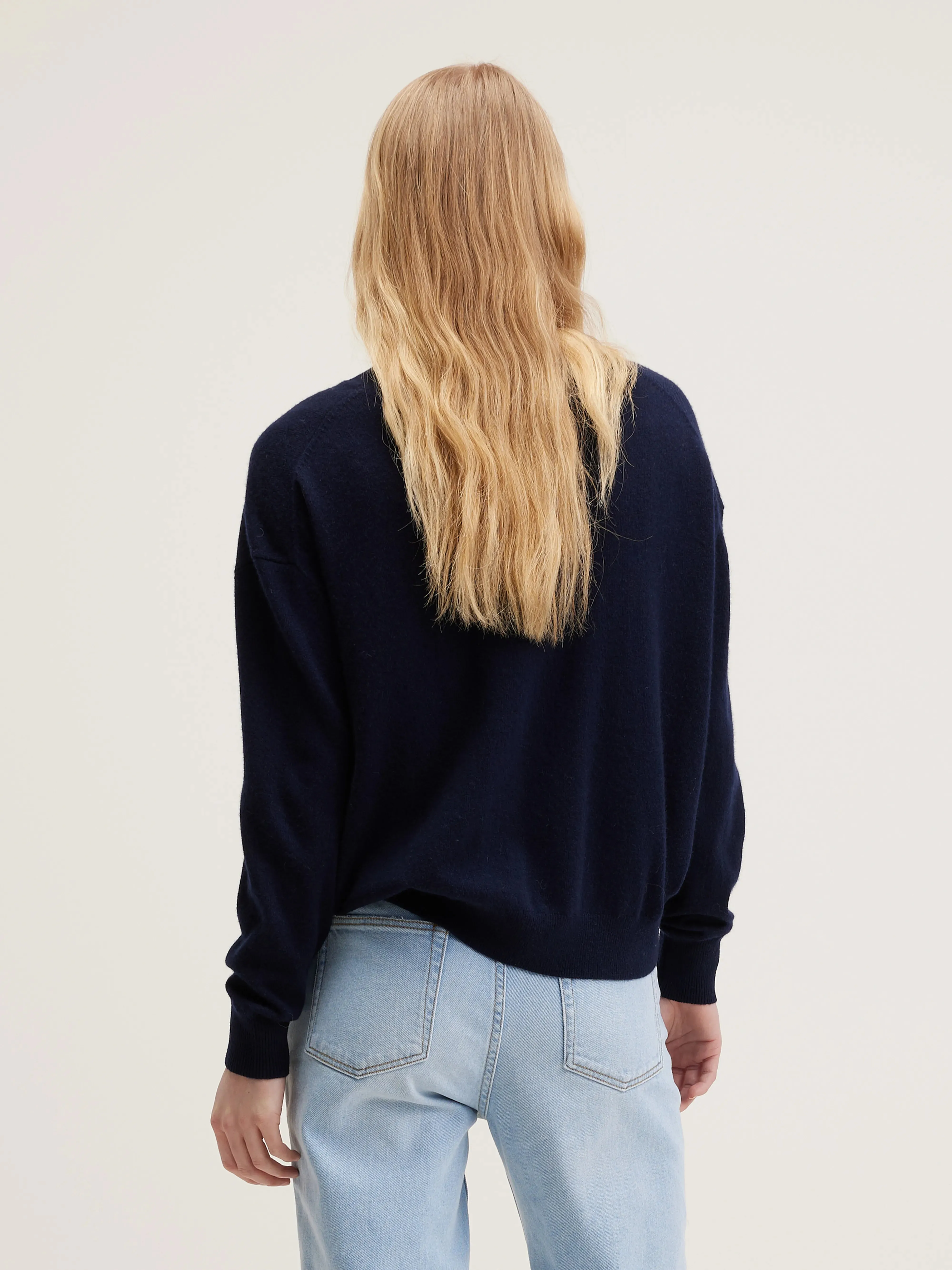 Slax cashmere sweater (242 / W / NAVY) sold by Bellrose product image thumbnail 4