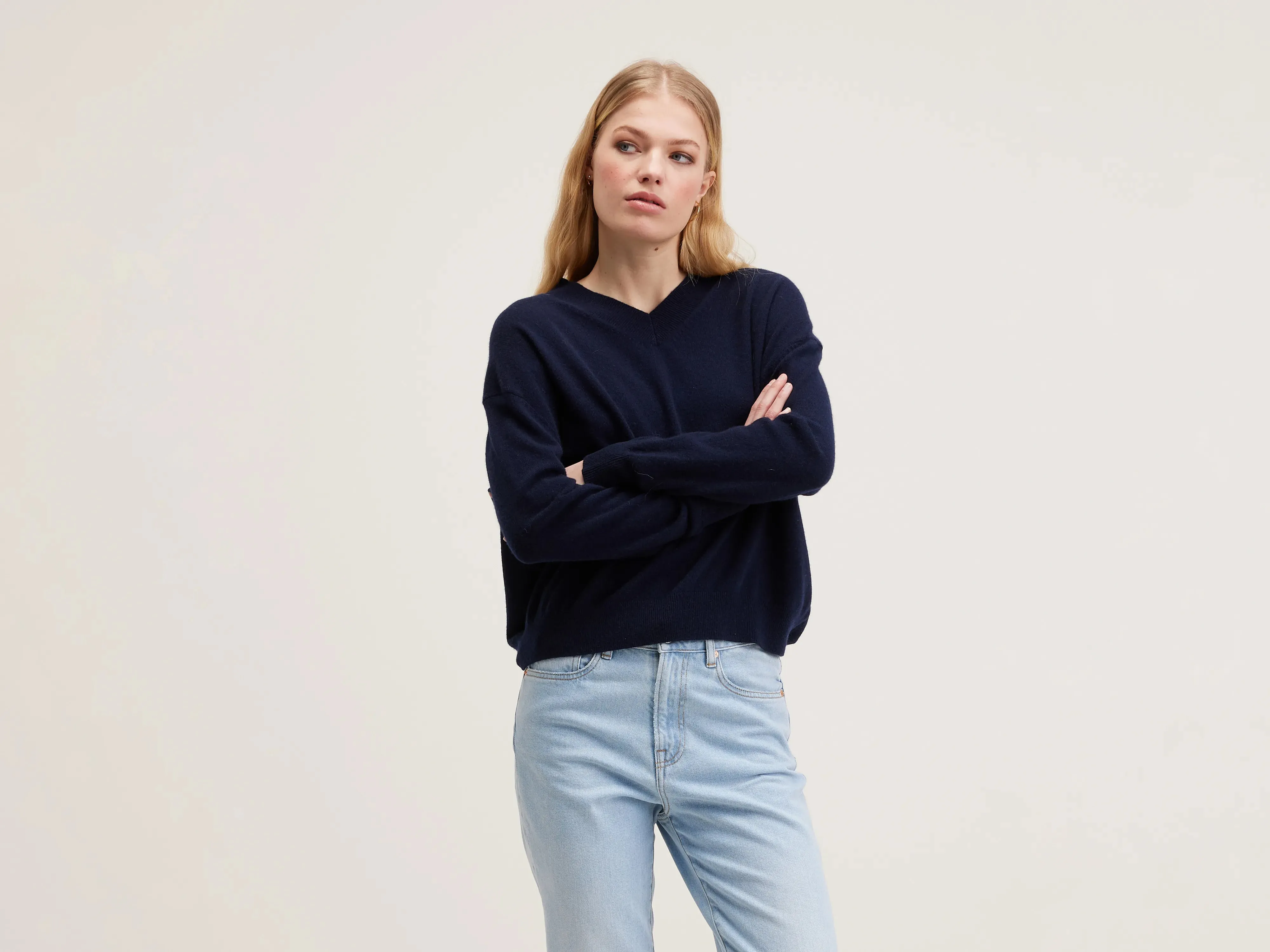 Slax cashmere sweater (242 / W / NAVY) sold by Bellrose