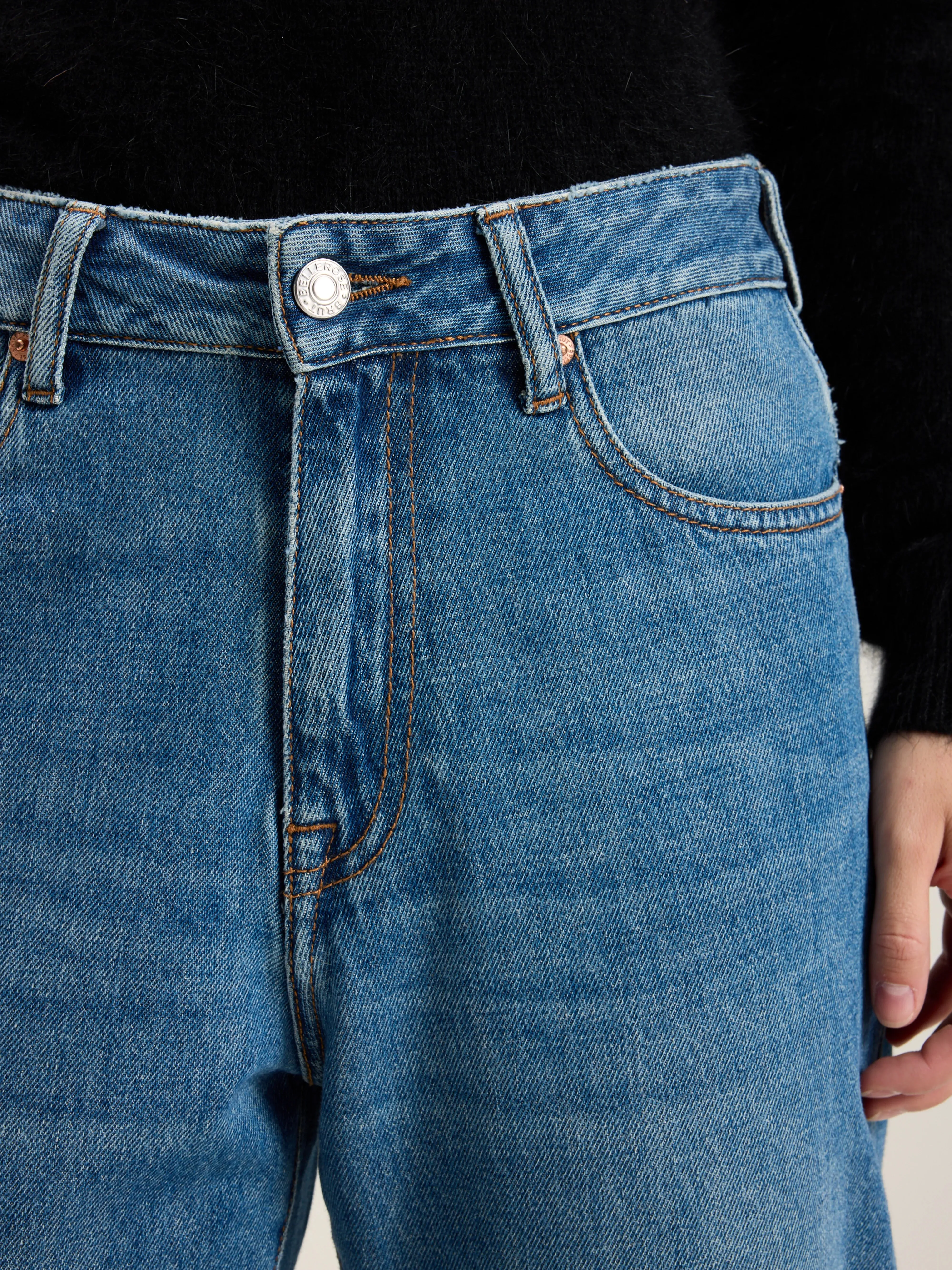 Denim N. 54 tapered jeans (242 / W / VINTAGE BLUE) sold by Bellrose product image thumbnail 5