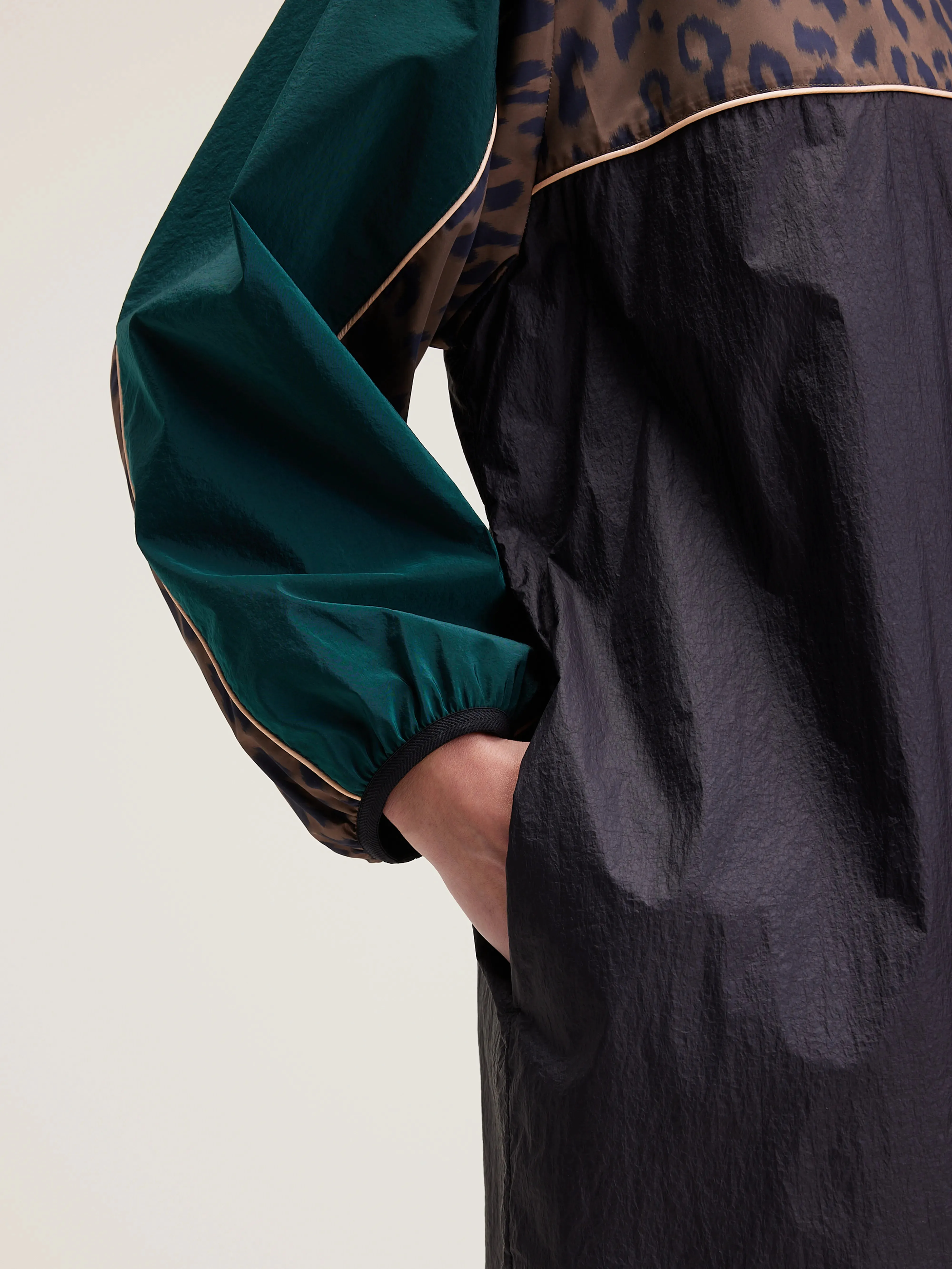 Hike mini dress (242 / W / GARDENIA) sold by Bellrose product image thumbnail 5