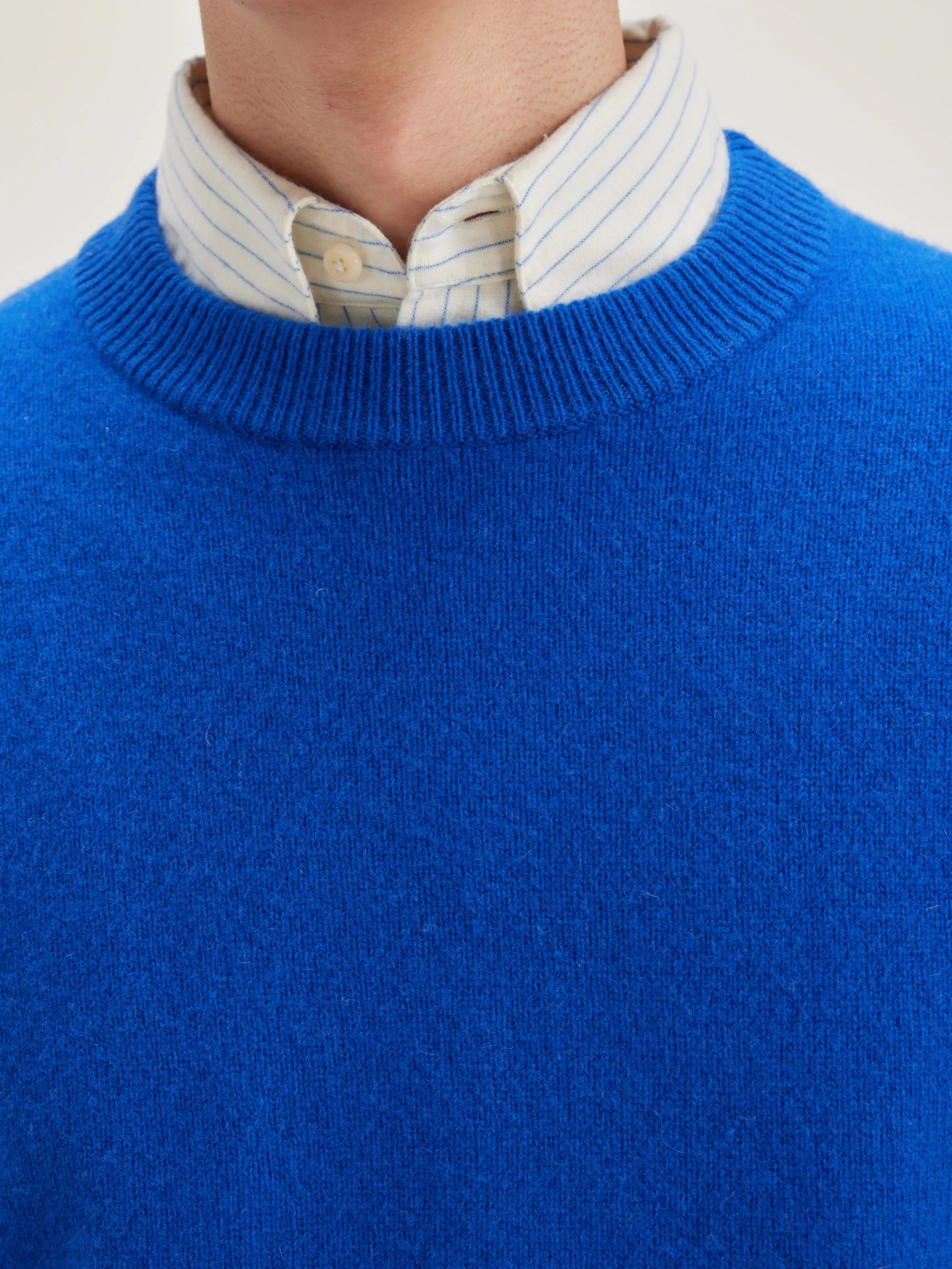 Donoon crew-neck sweater (242 / M / ROYAL BLUE) sold by Bellrose product image thumbnail 5