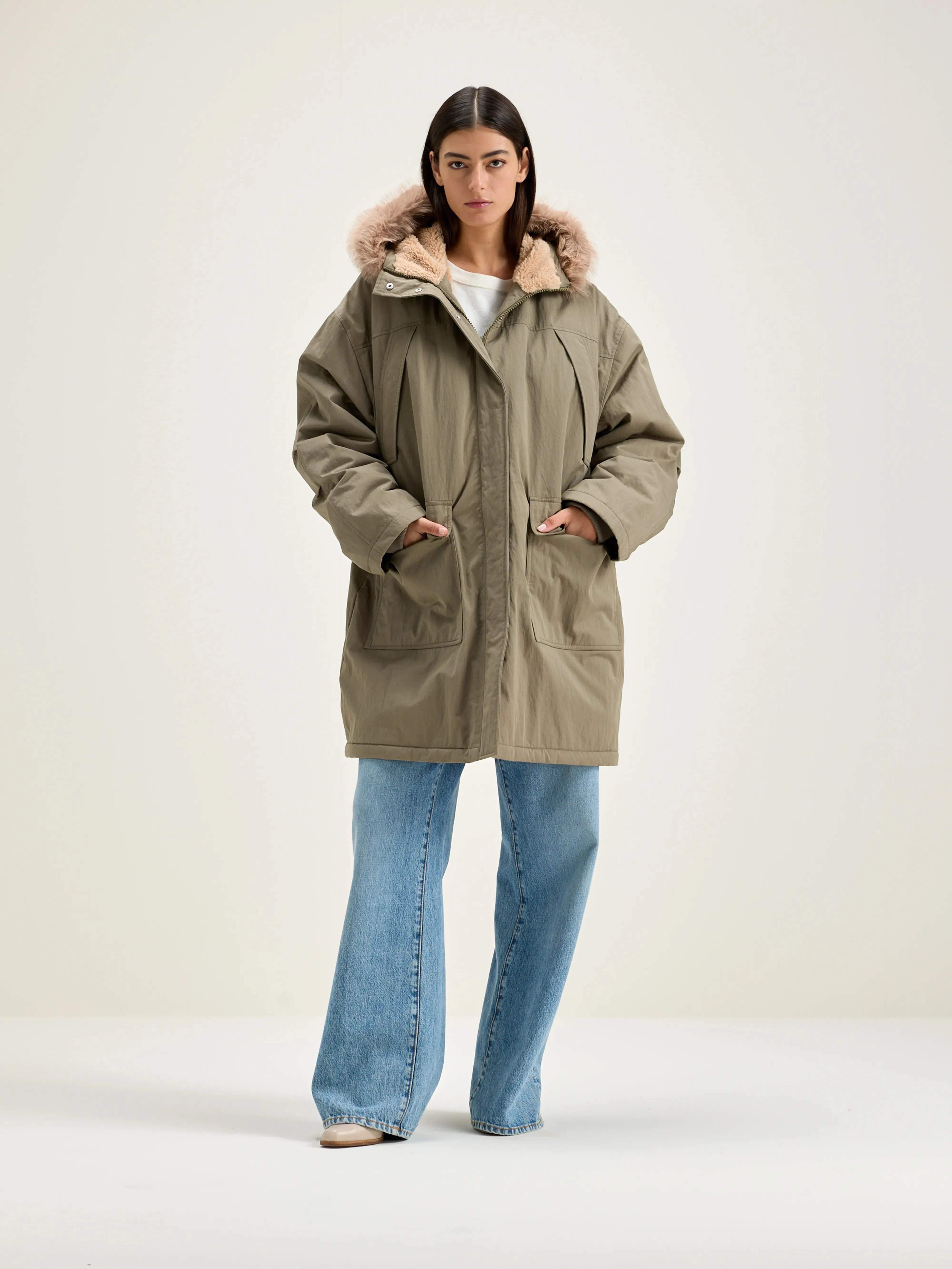 Hoggar duffle parka (242 / W / DUST) sold by Bellrose product image thumbnail 2