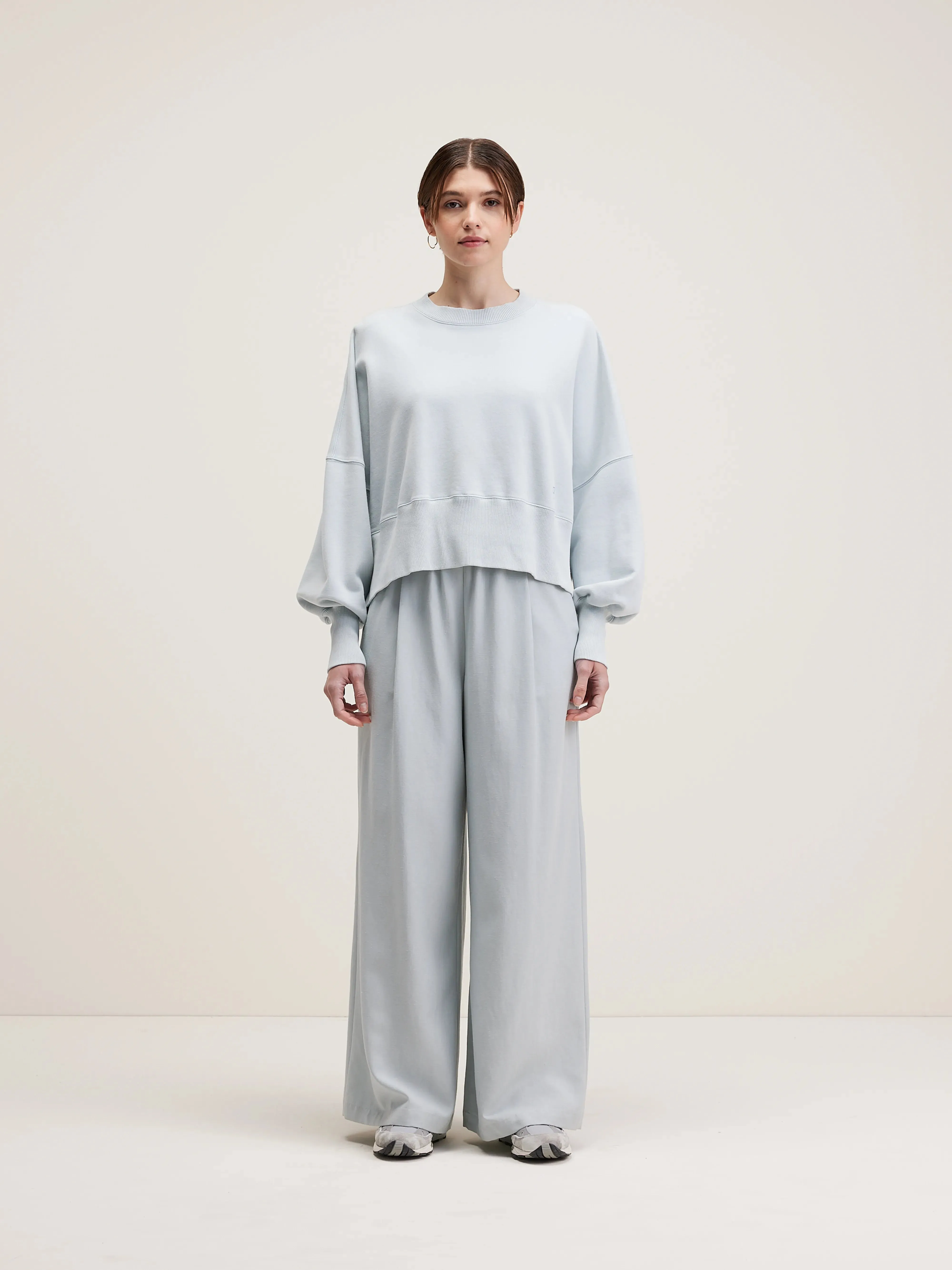 Salva cropped sweatshirt (242 / W / GIVRE) sold by Bellrose product image thumbnail 3