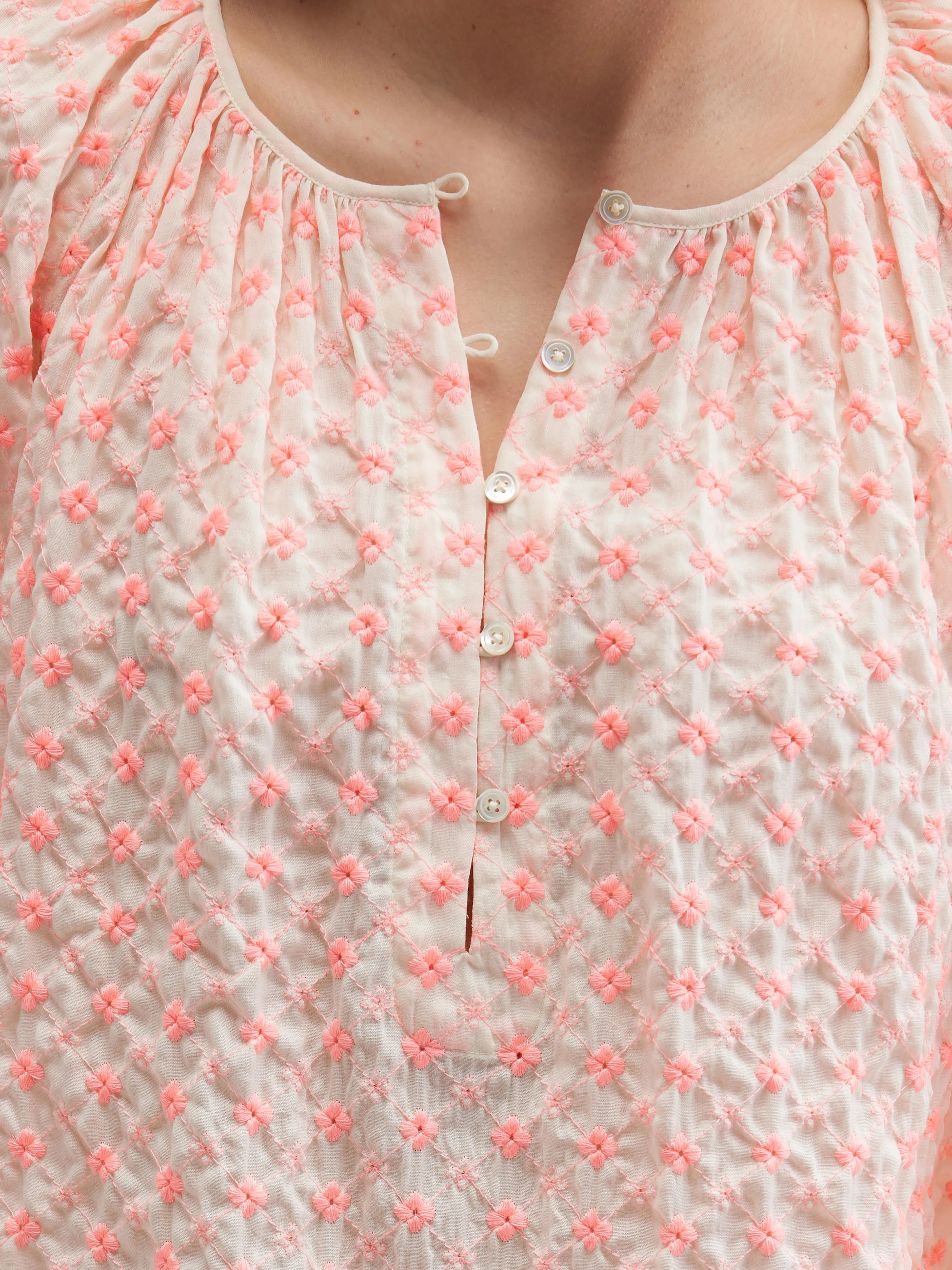 Haiti romantic blouse (242 / W / COMBO B) sold by Bellrose product image thumbnail 4