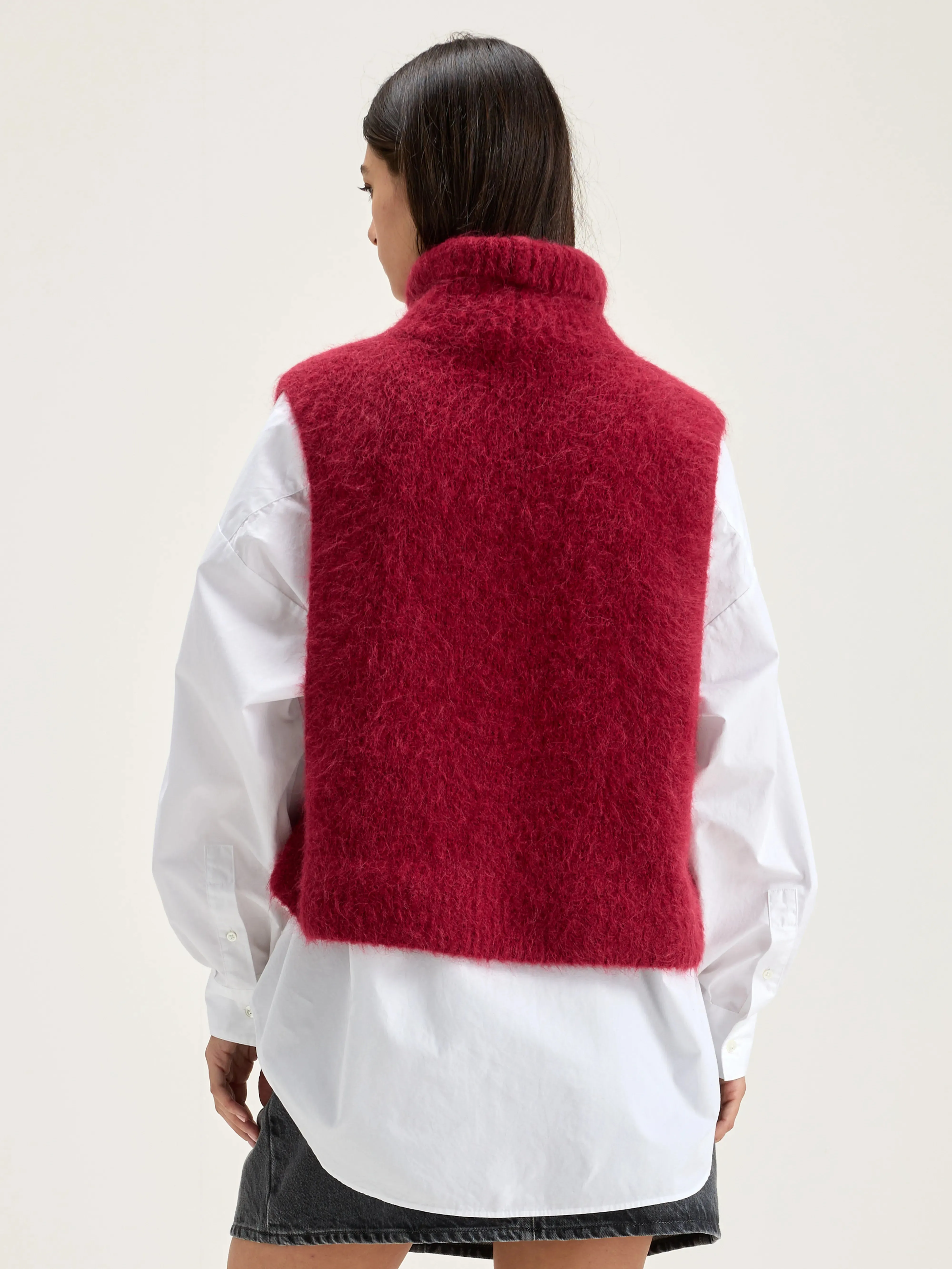 Daren sleeveless sweater (242 / W / RED DAHLIA) sold by Bellrose product image thumbnail 4