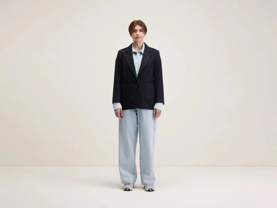 Veil relaxed blazer (242 / W / STRIPE A) sold by Bellrose