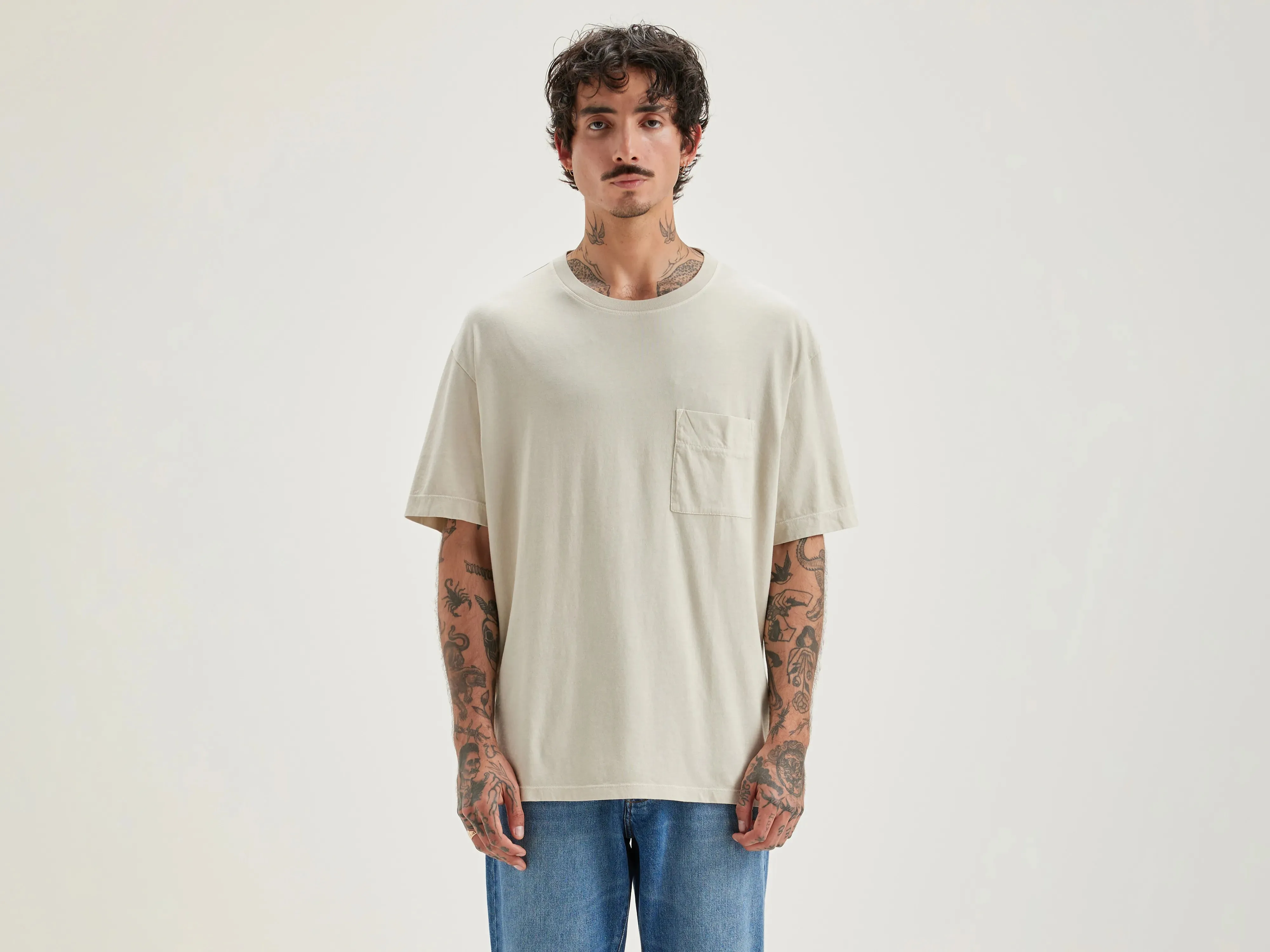 Vanick short-sleeve t-shirt (242 / M / SAND) sold by Bellrose