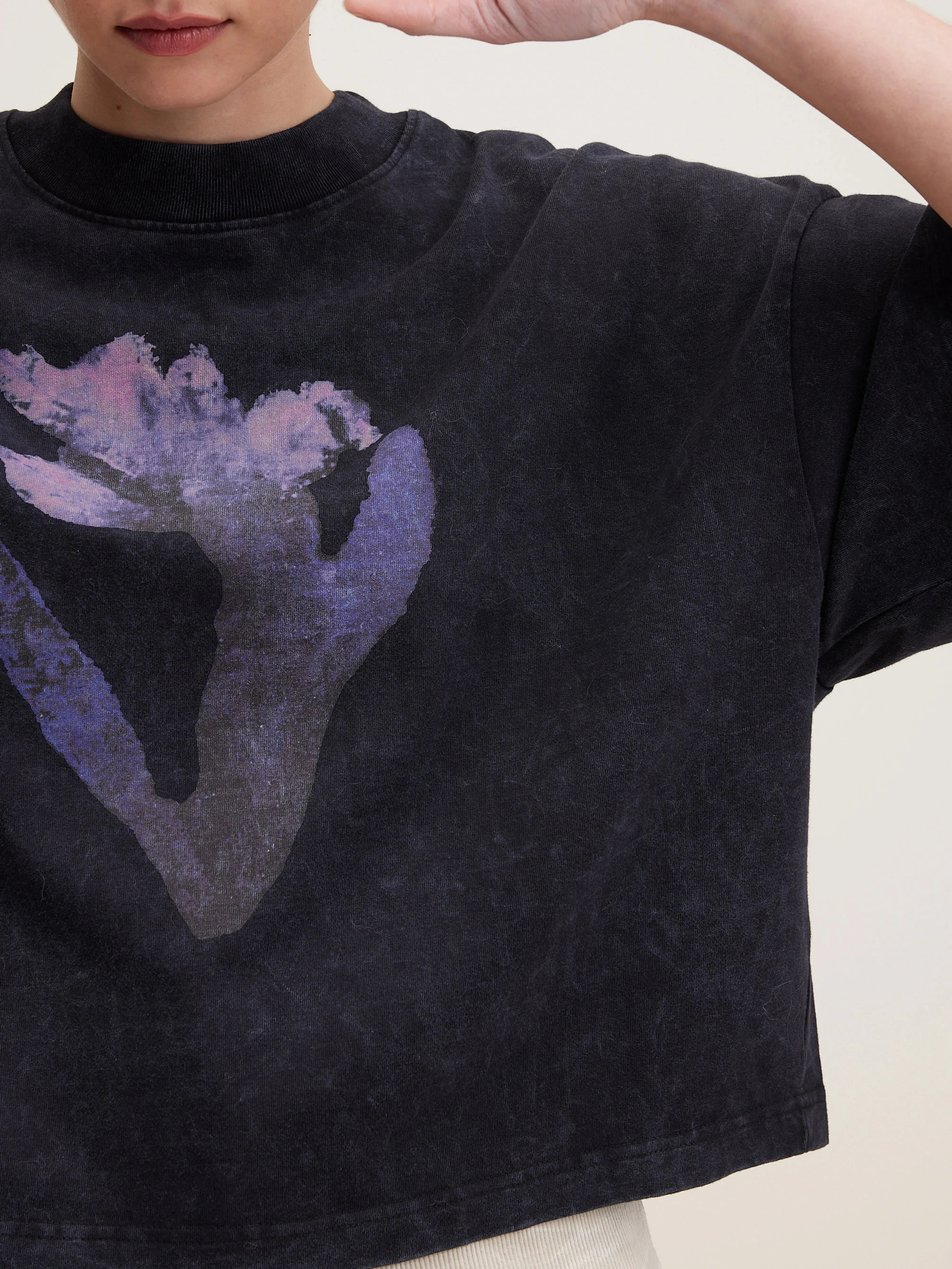 Cami short-sleeve t-shirt (242 / W / BLACK BEAUTY) sold by Bellrose product image thumbnail 5