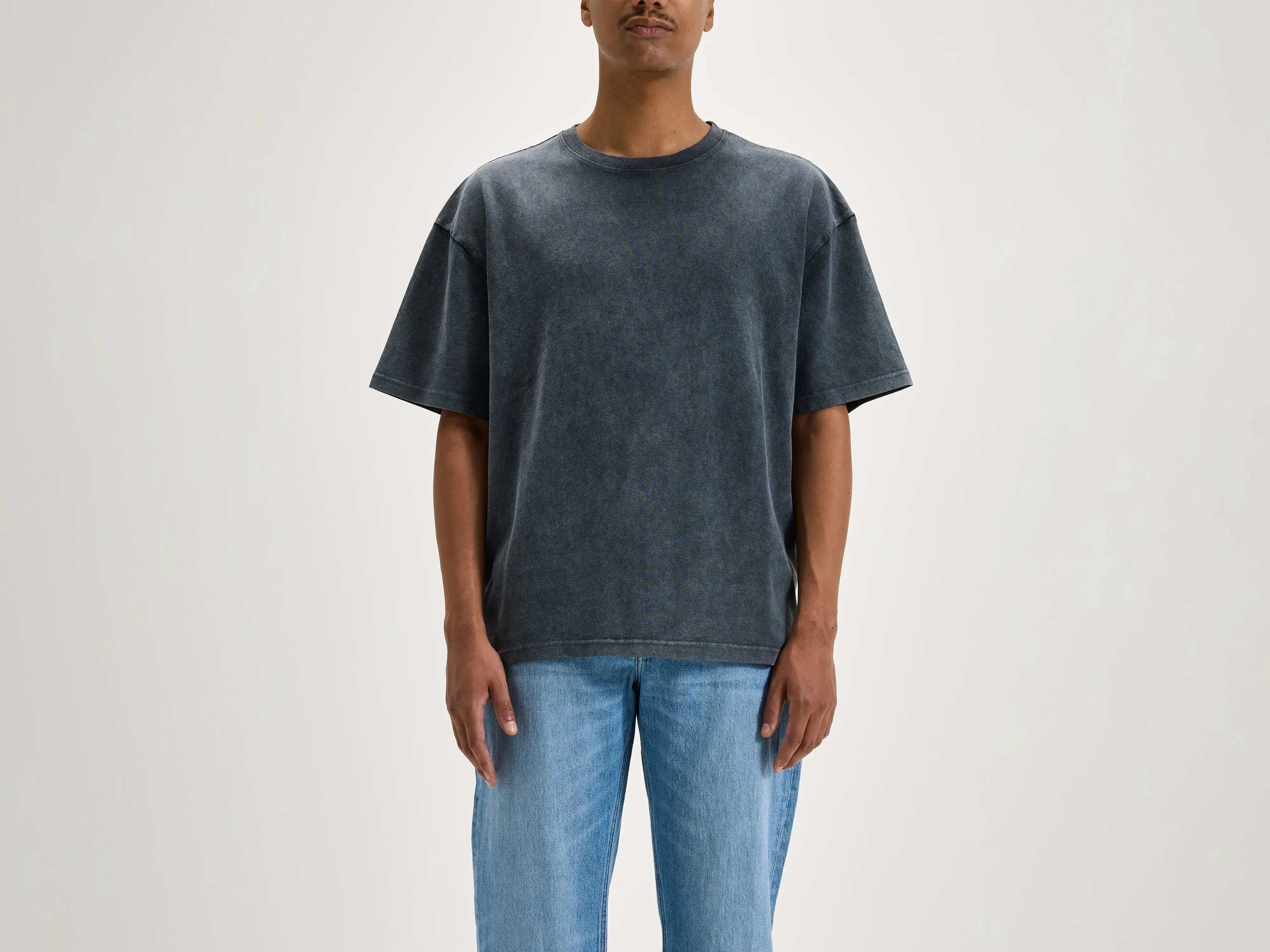 Vouch short-sleeve t-shirt (242 / M / BLACK BLUE) sold by Bellrose