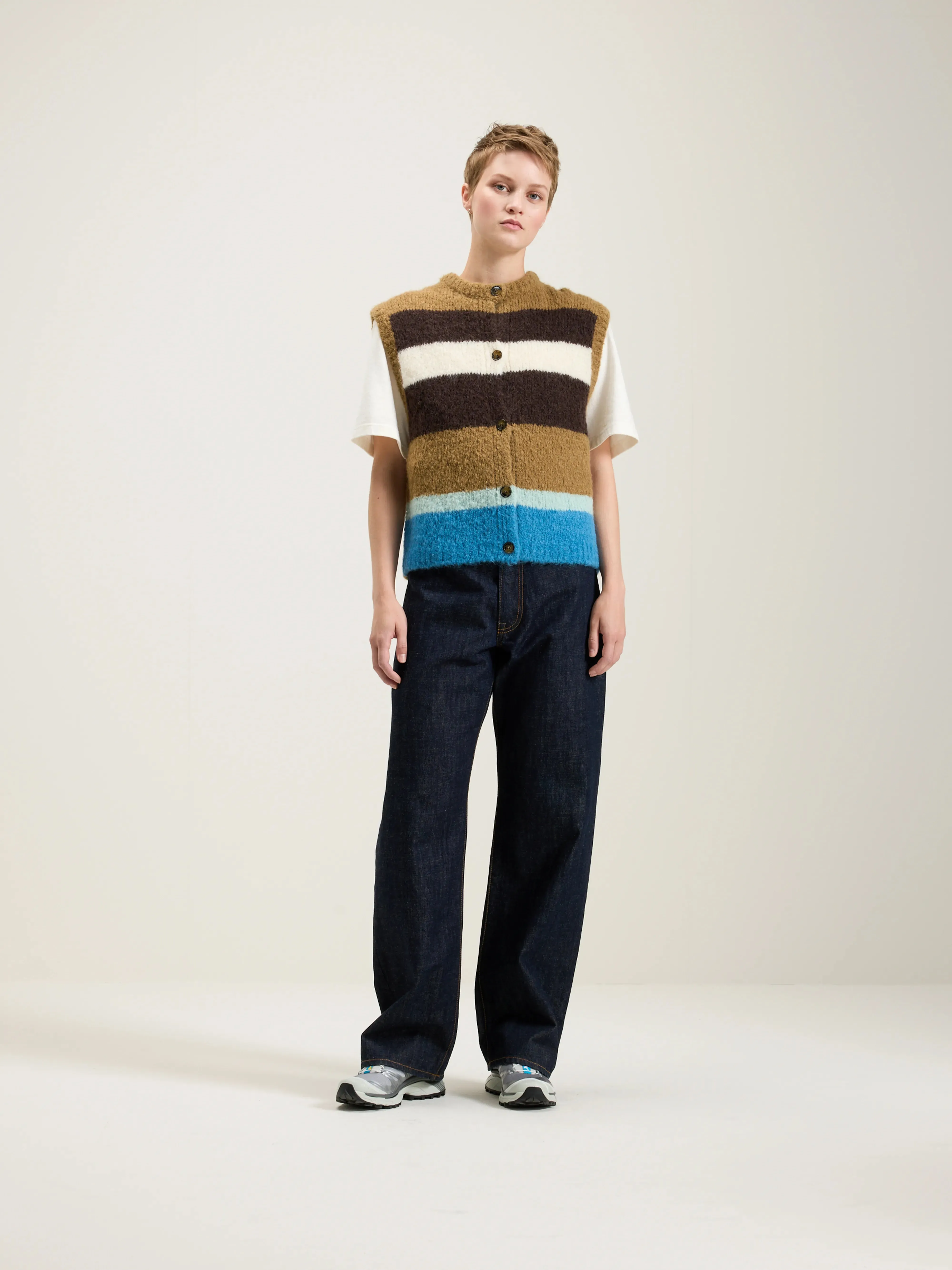 Abogi sleeveless sweater (242 / W / STRIPE A) sold by Bellrose product image thumbnail 3