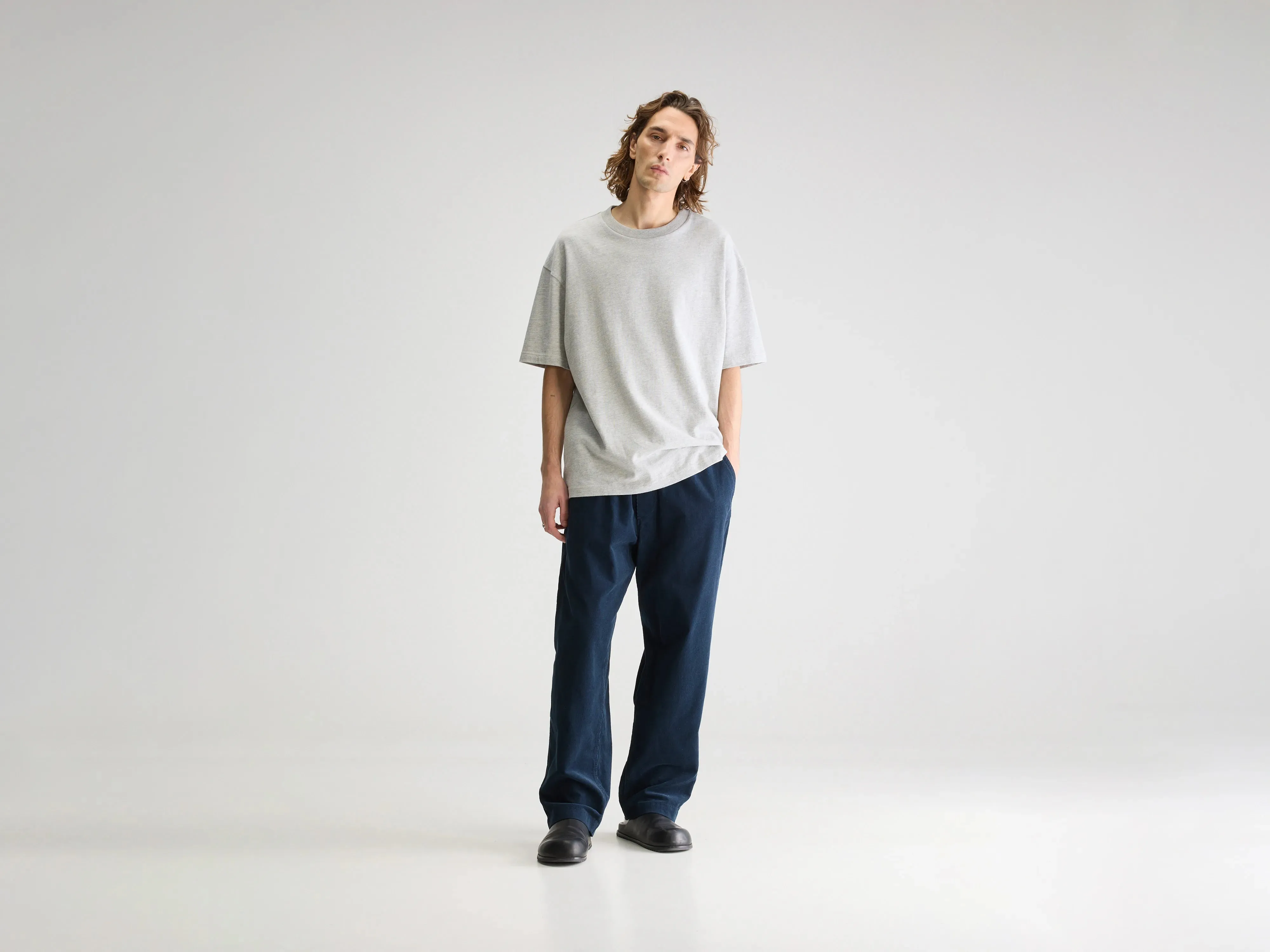 Julius baggy trousers (251 / M / PARKER) sold by Bellrose