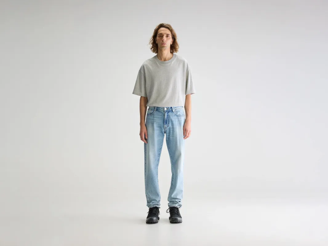 Denim N. 04 tapered jeans (251 / M / LT BLUE BLEACH) sold by Bellrose