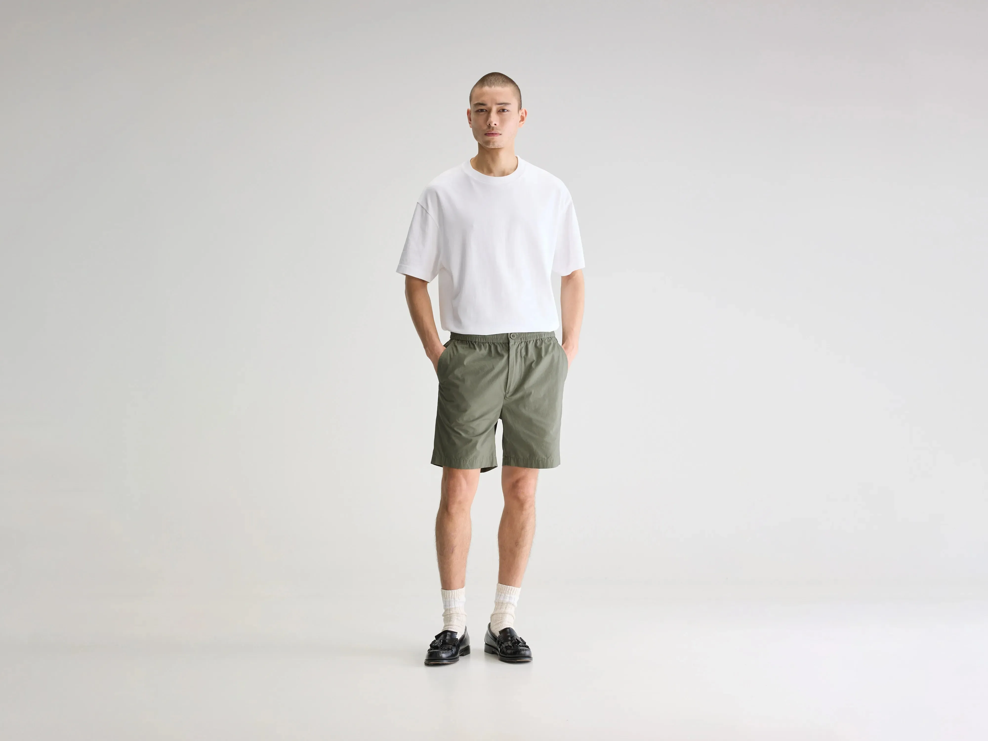 Joel regular shorts (251 / M / ARMY) sold by Bellrose