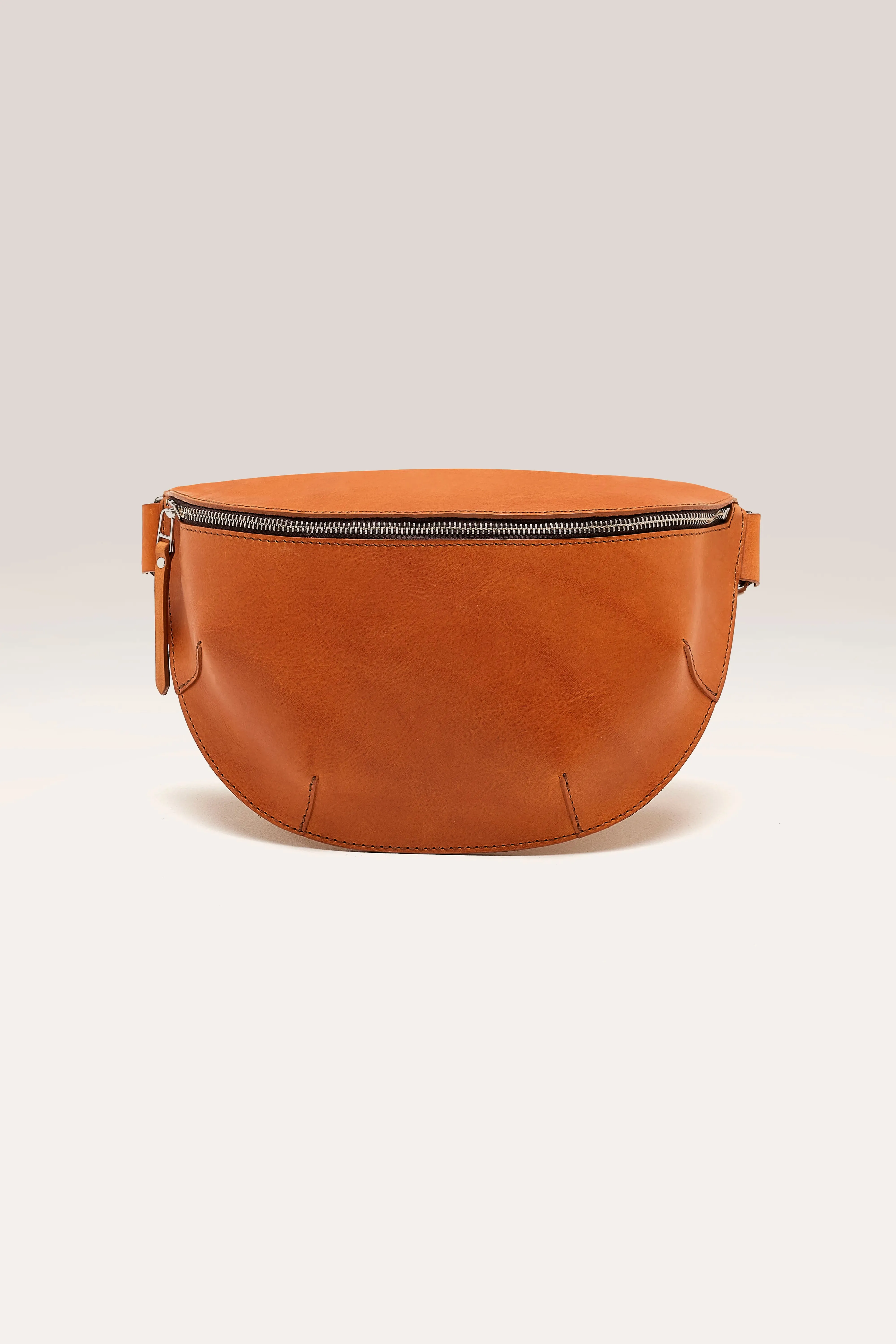 Sorie sling bag (251 / M / COGNAC) sold by Bellrose product image thumbnail 2
