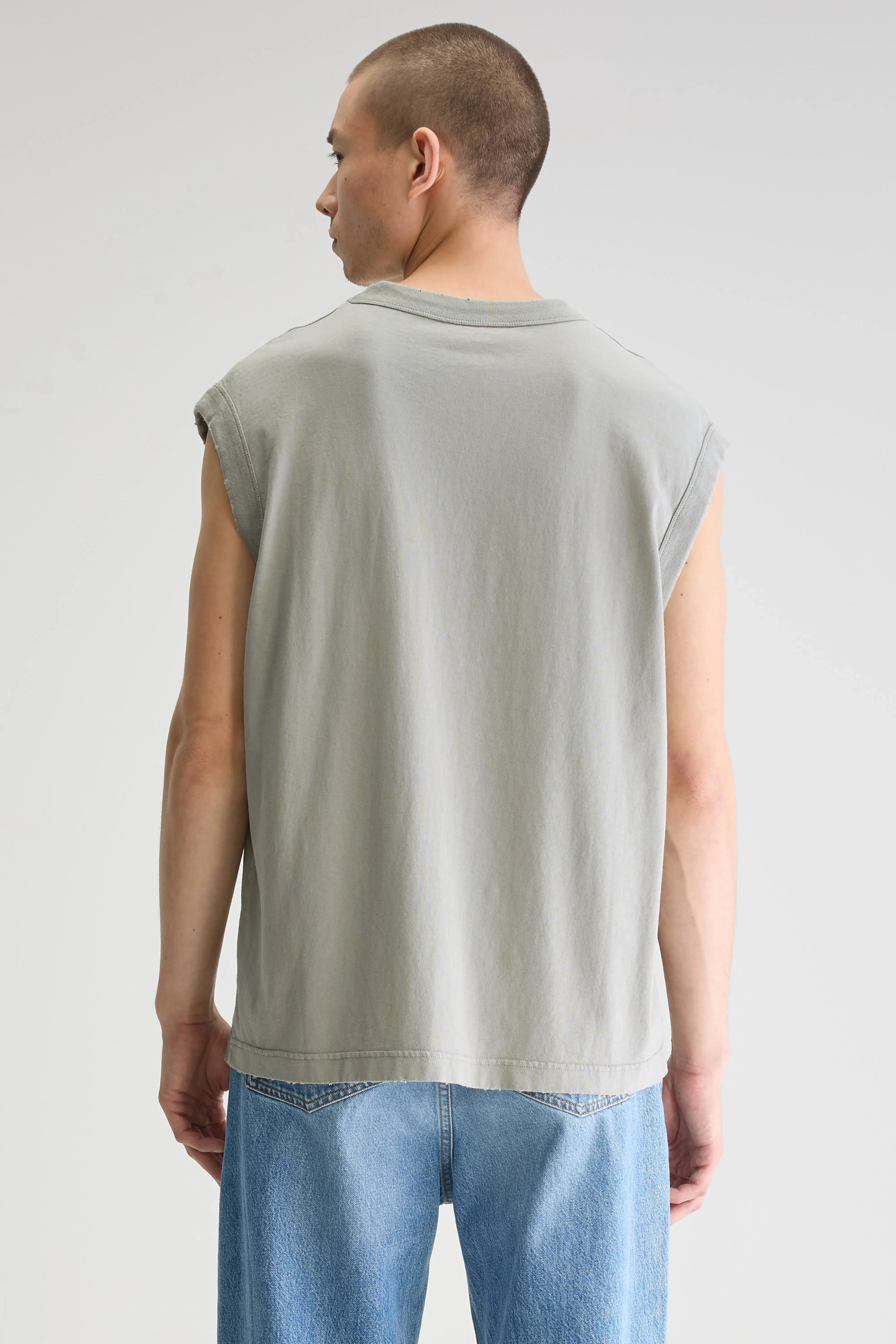 Vuch crewneck tank (251 / M / MOUSE) sold by Bellrose product image thumbnail 4