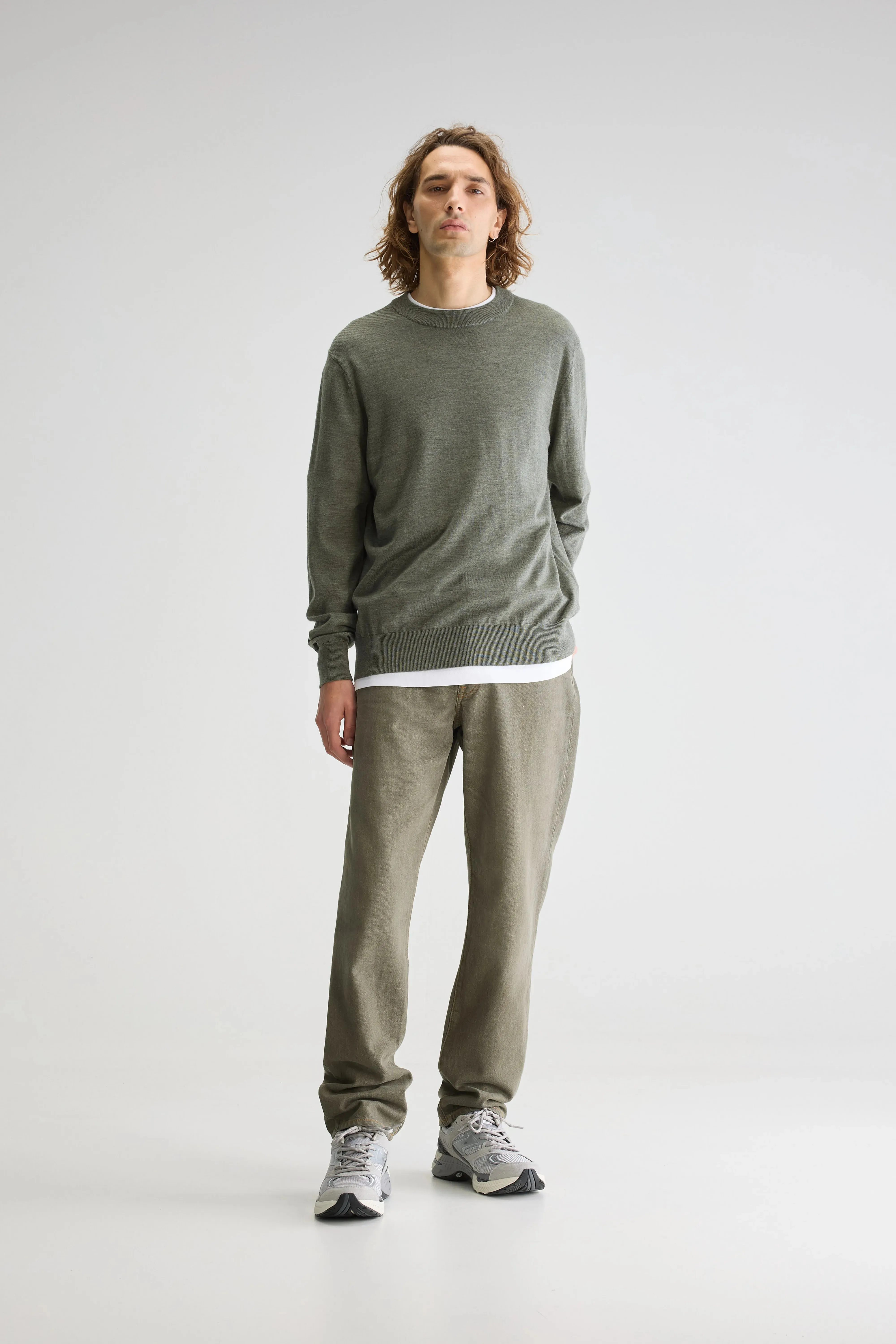 Dilliv crewneck sweater (251 / M / DUSTY OLIVE) sold by Bellrose product image thumbnail 3