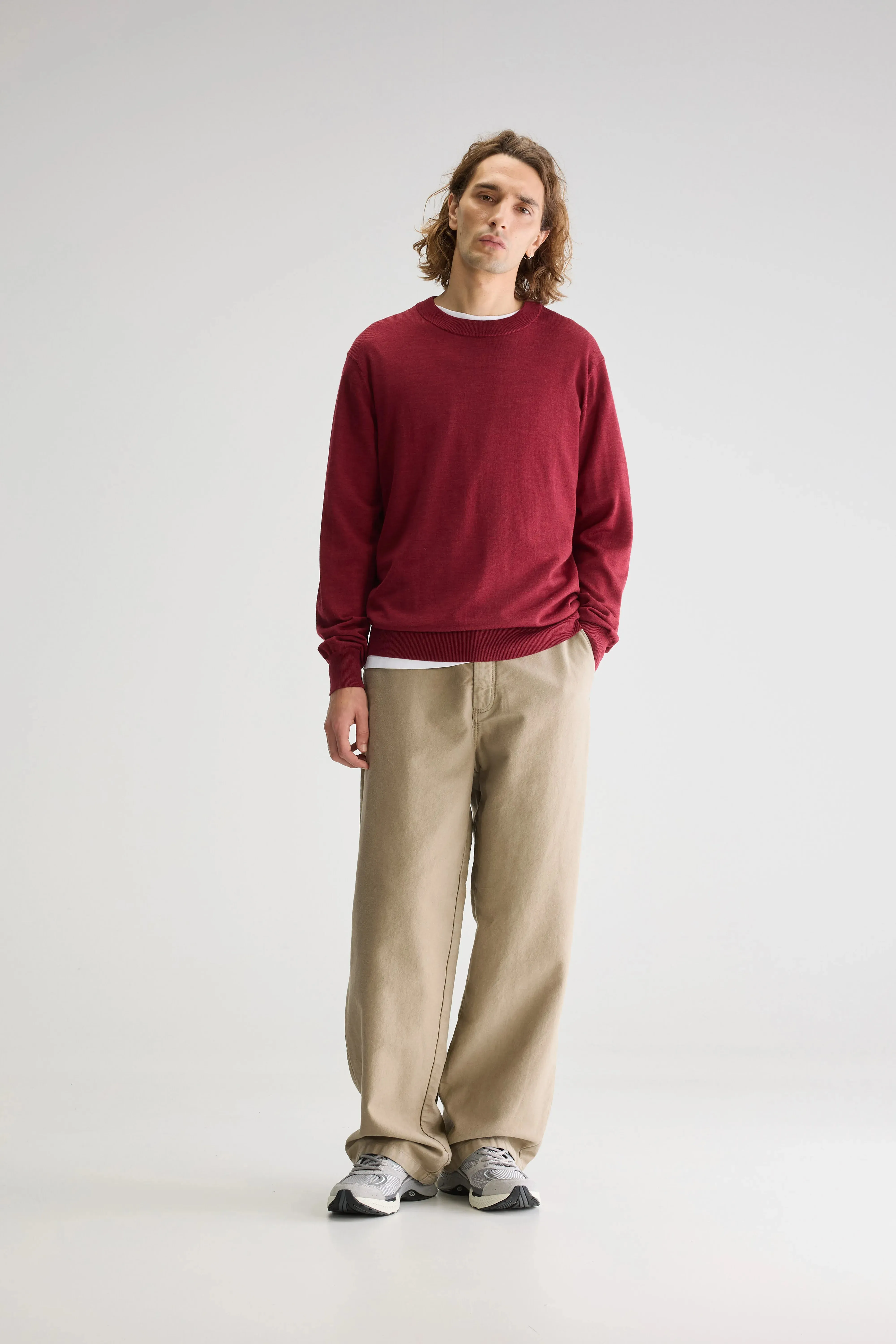 Dilliv crewneck sweater (251 / M / DRIED TOMATO) sold by Bellrose product image thumbnail 3