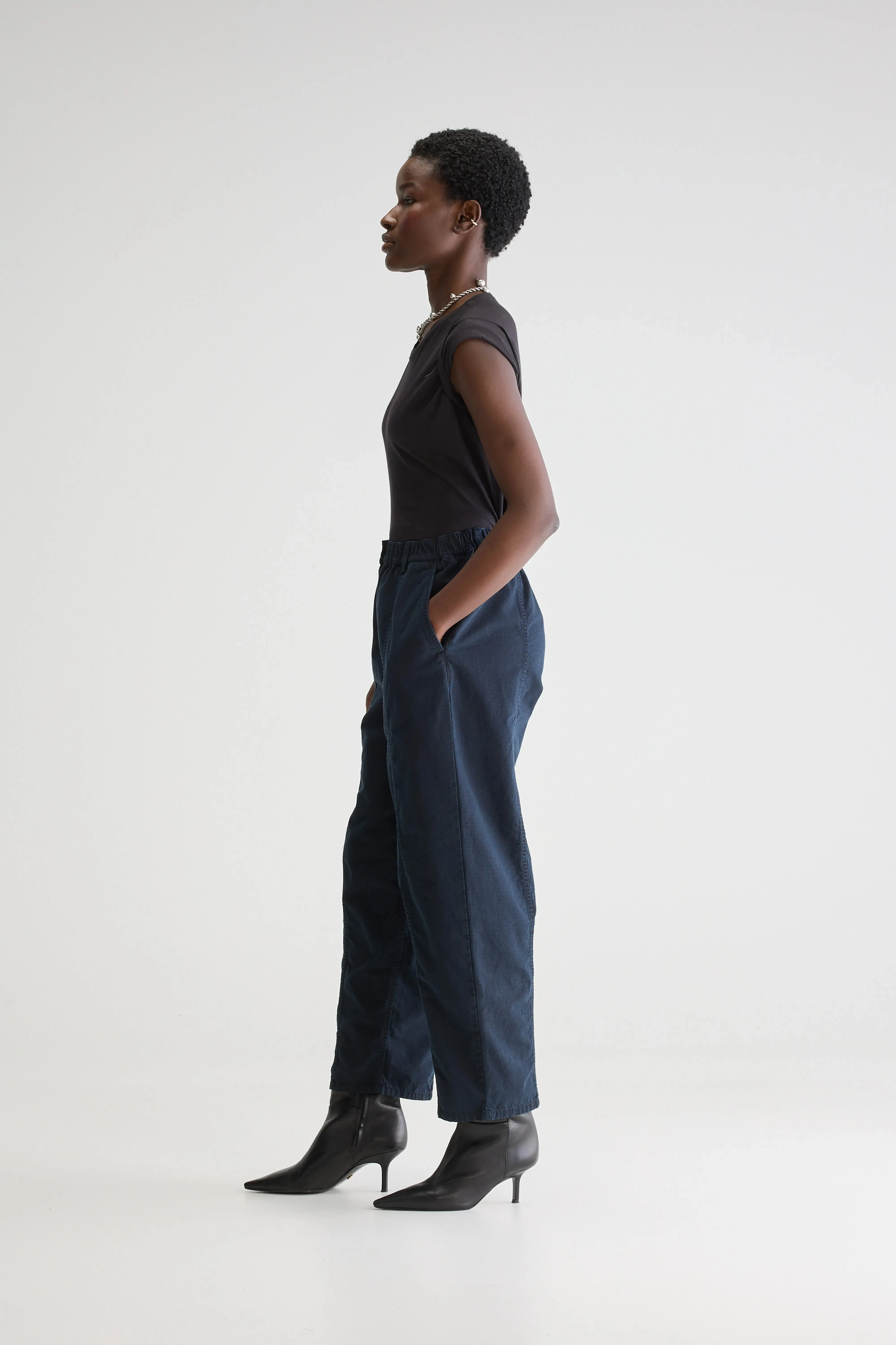 Wesly relaxed trousers (251 / W / NAVY) sold by Bellrose product image thumbnail 5