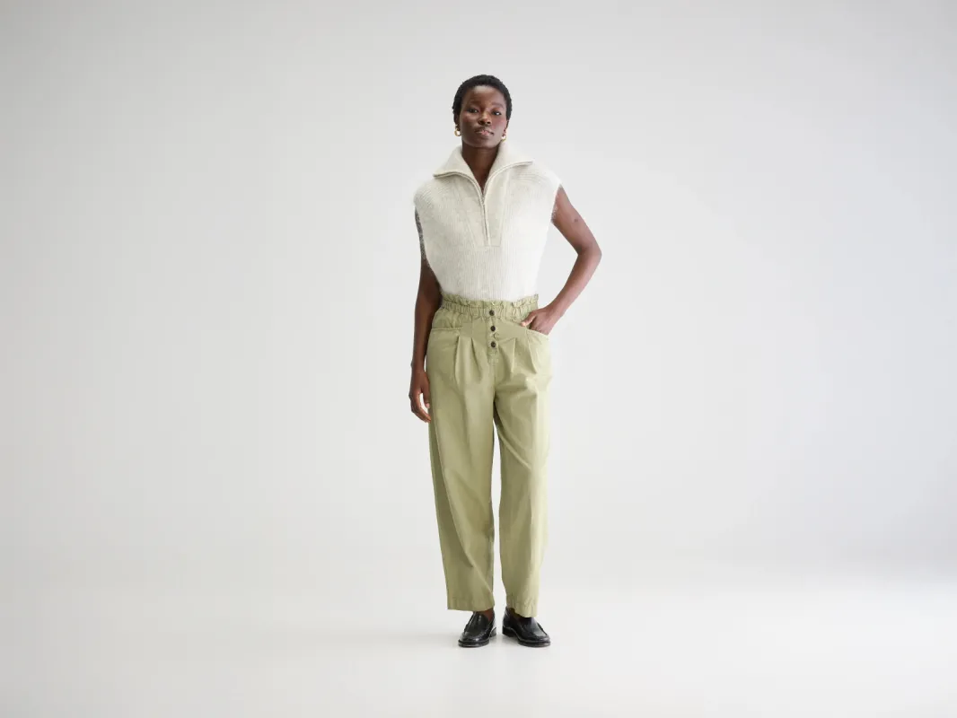 Lilow paperbag trousers (251 / W / SAUGE) sold by Bellrose