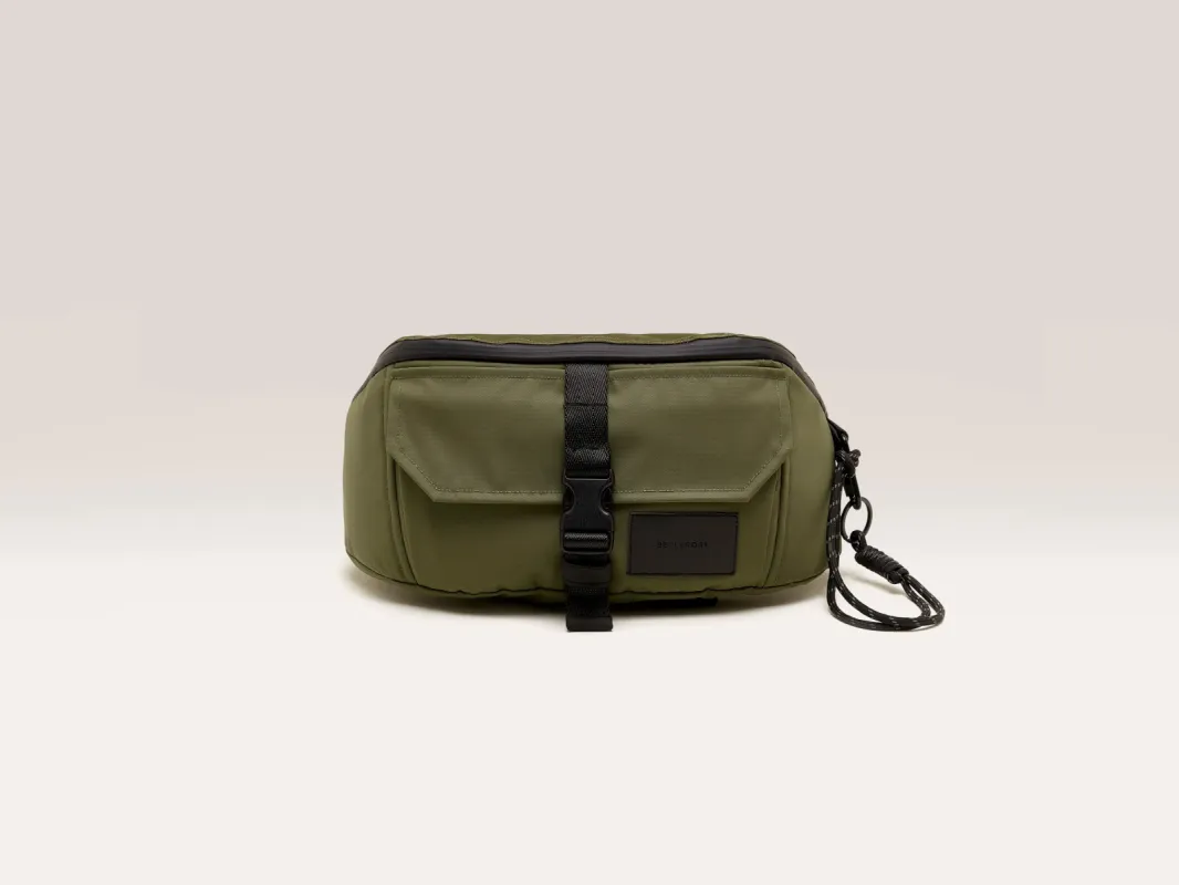 Henor sling bag (251 / M / ARMY) sold by Bellrose