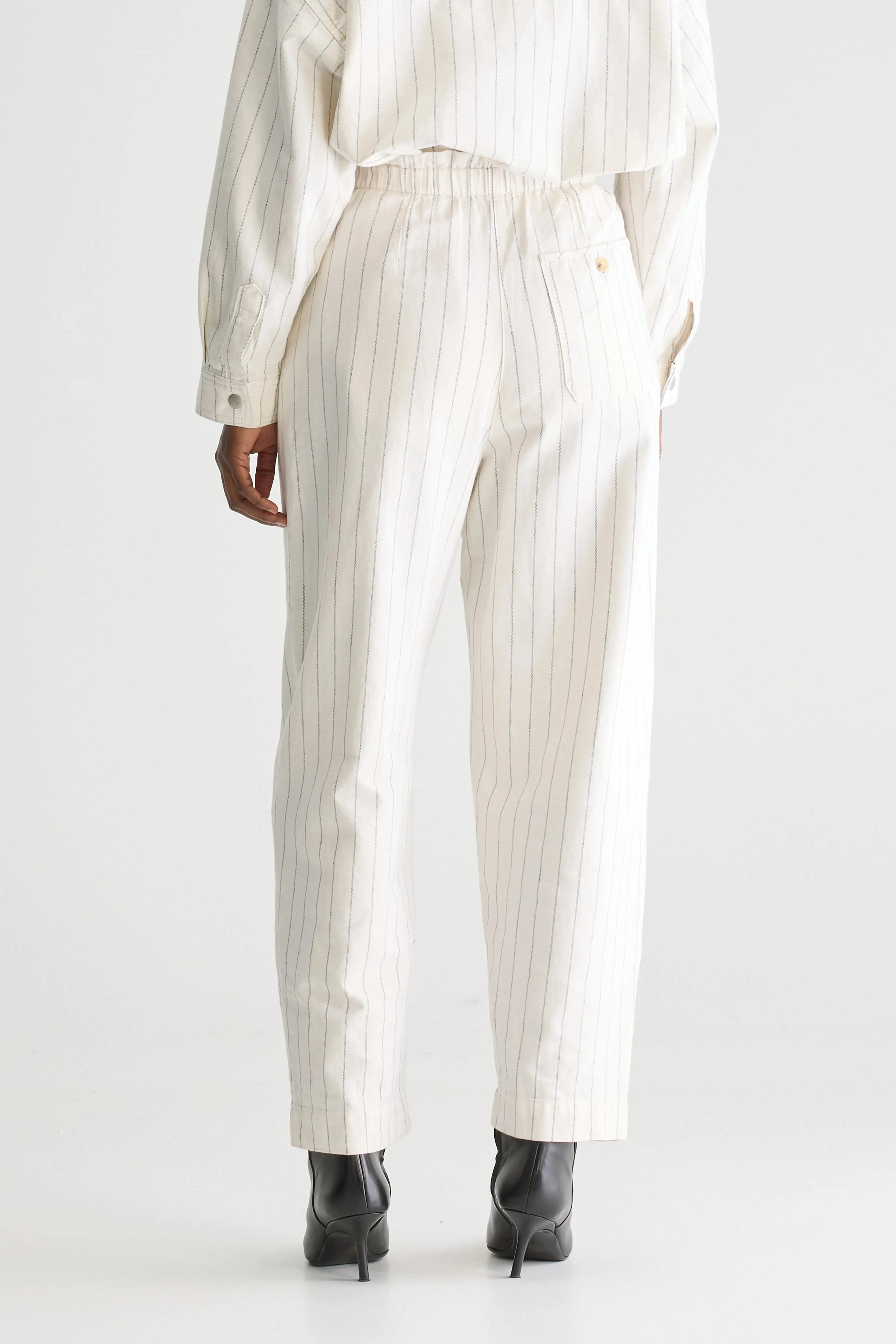 Lilo paperbag trousers (251 / W / STRIPE A) sold by Bellrose product image thumbnail 4