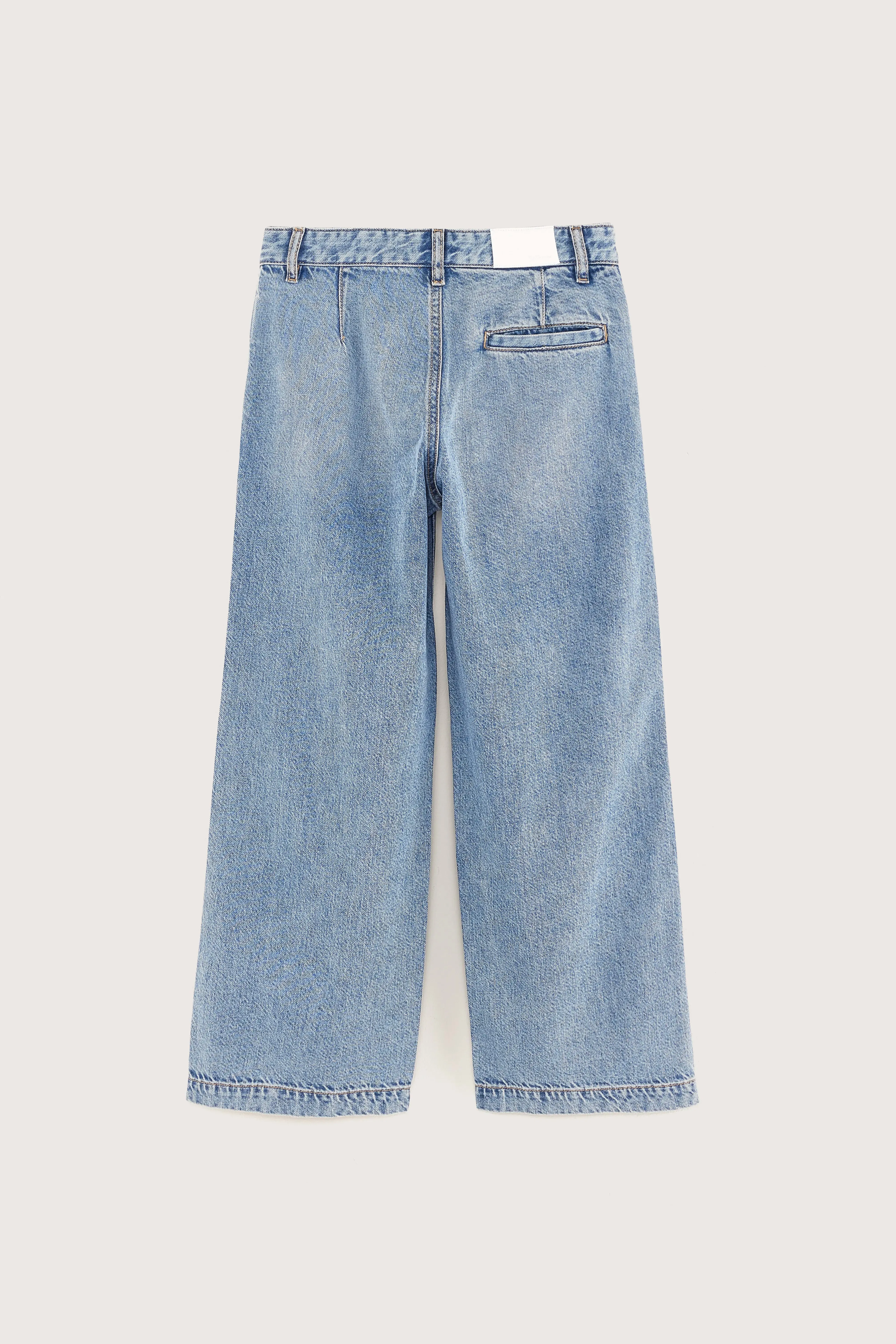 Kristin wide jeans (251 / G / LT BLUE BLEACH) sold by Bellrose product image thumbnail 5