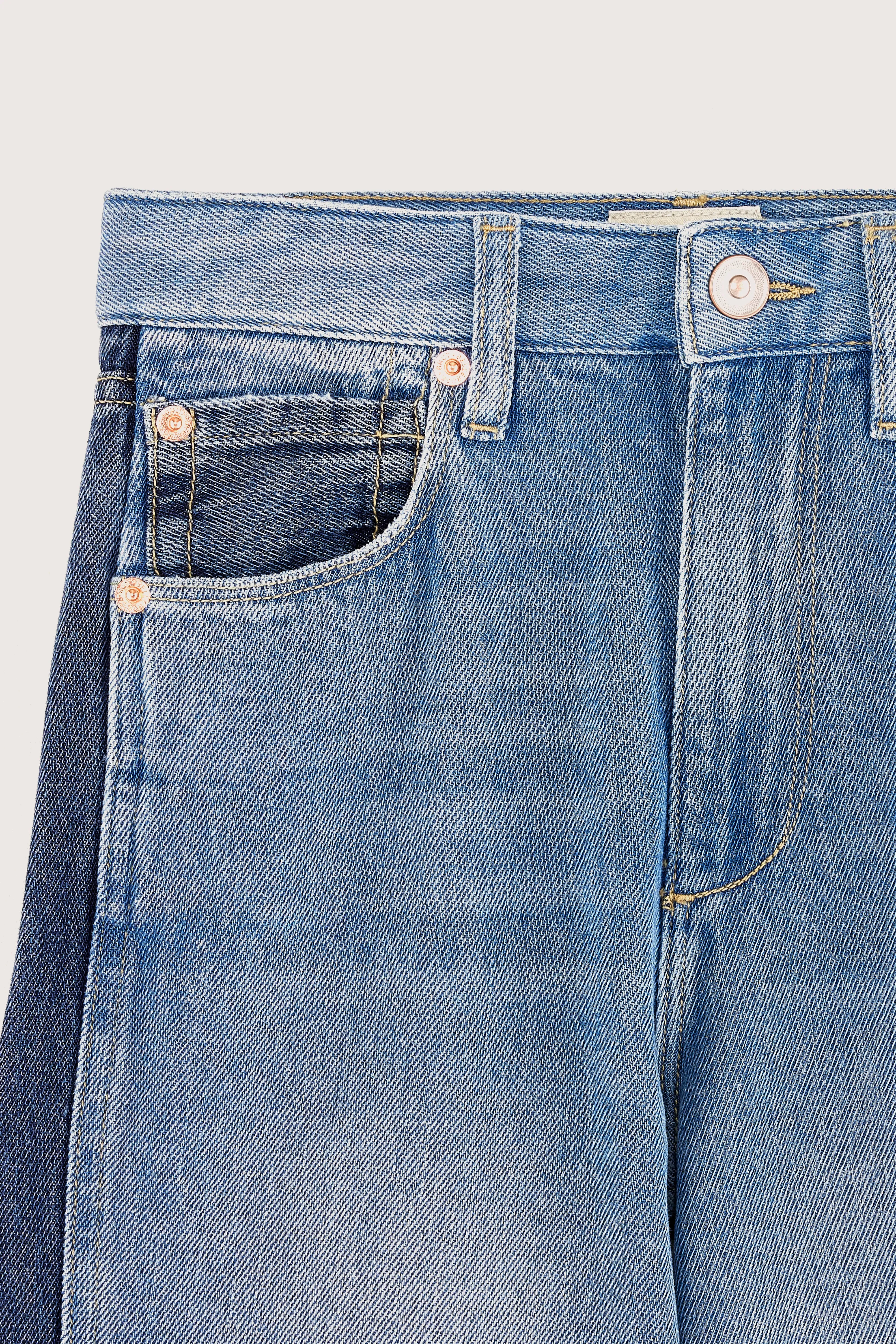 Wanda flared jeans (251 / G / MD BLUE BLEACH) sold by Bellrose product image thumbnail 3