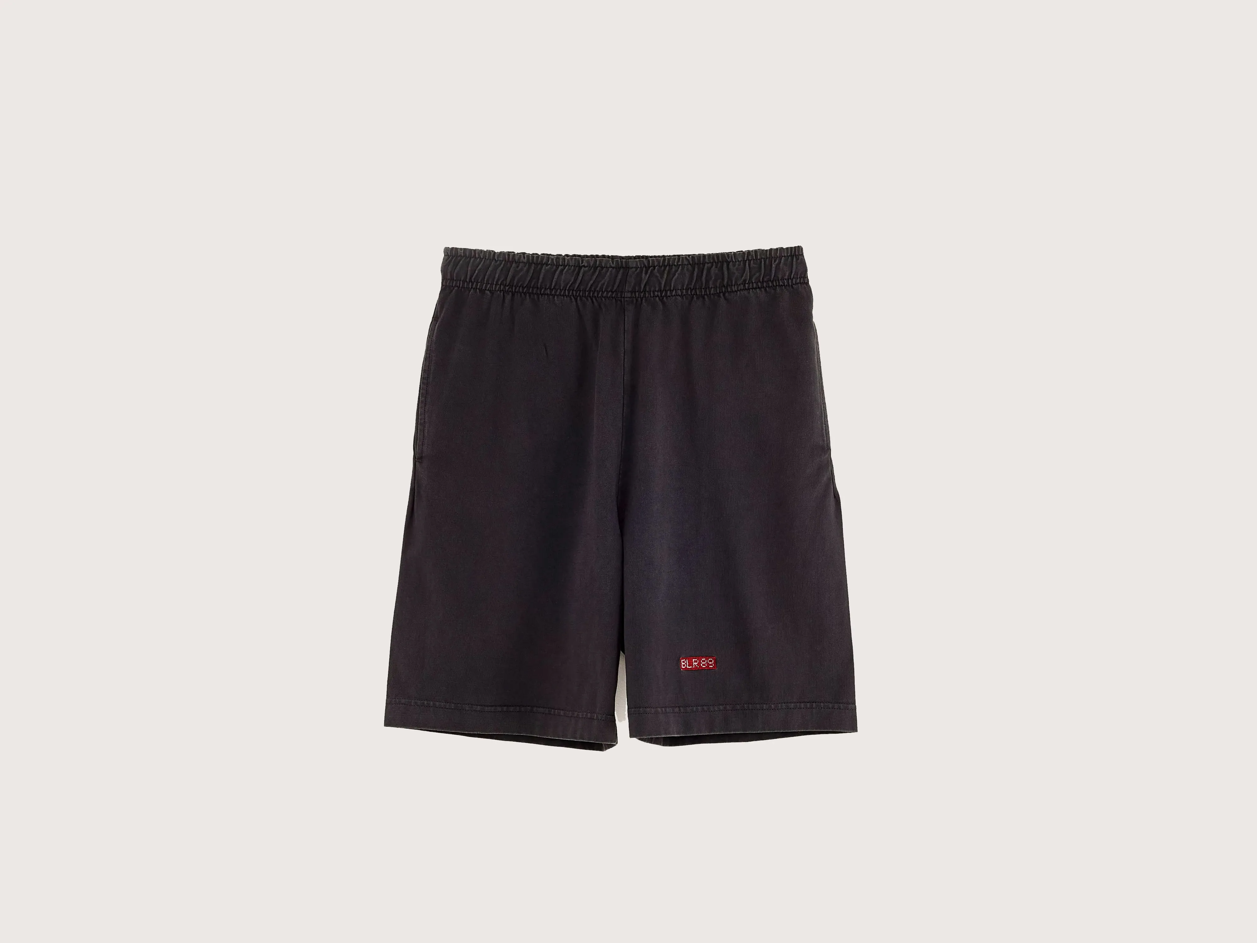 Carro sweat shorts (251 / B / BLACK SAND) sold by Bellrose