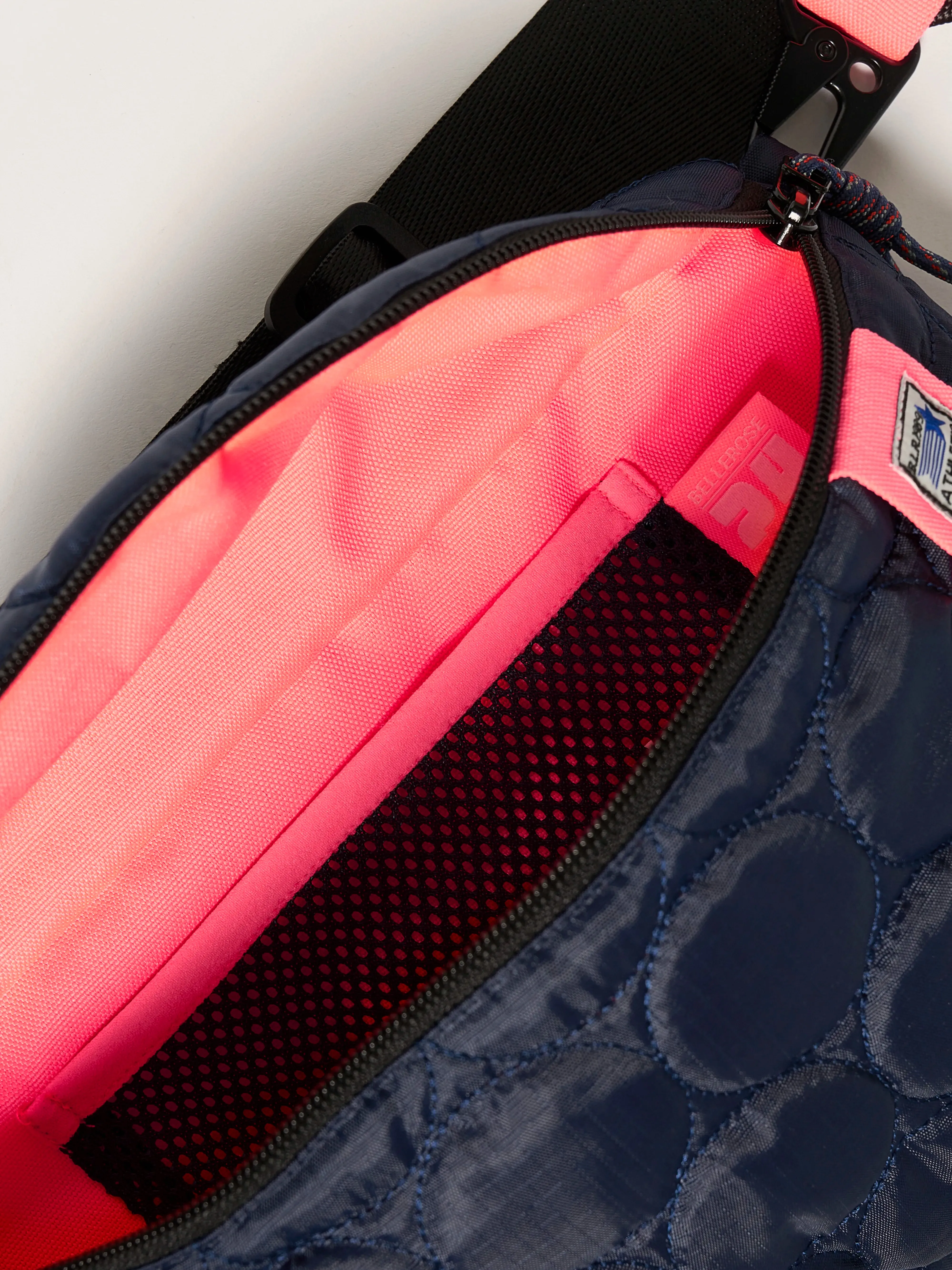 Hinat sling bag (242 / W / NAVAL) sold by Bellrose product image thumbnail 5