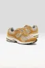 2002R for Women  (251 / W / YELLOW) sold by Bellrose