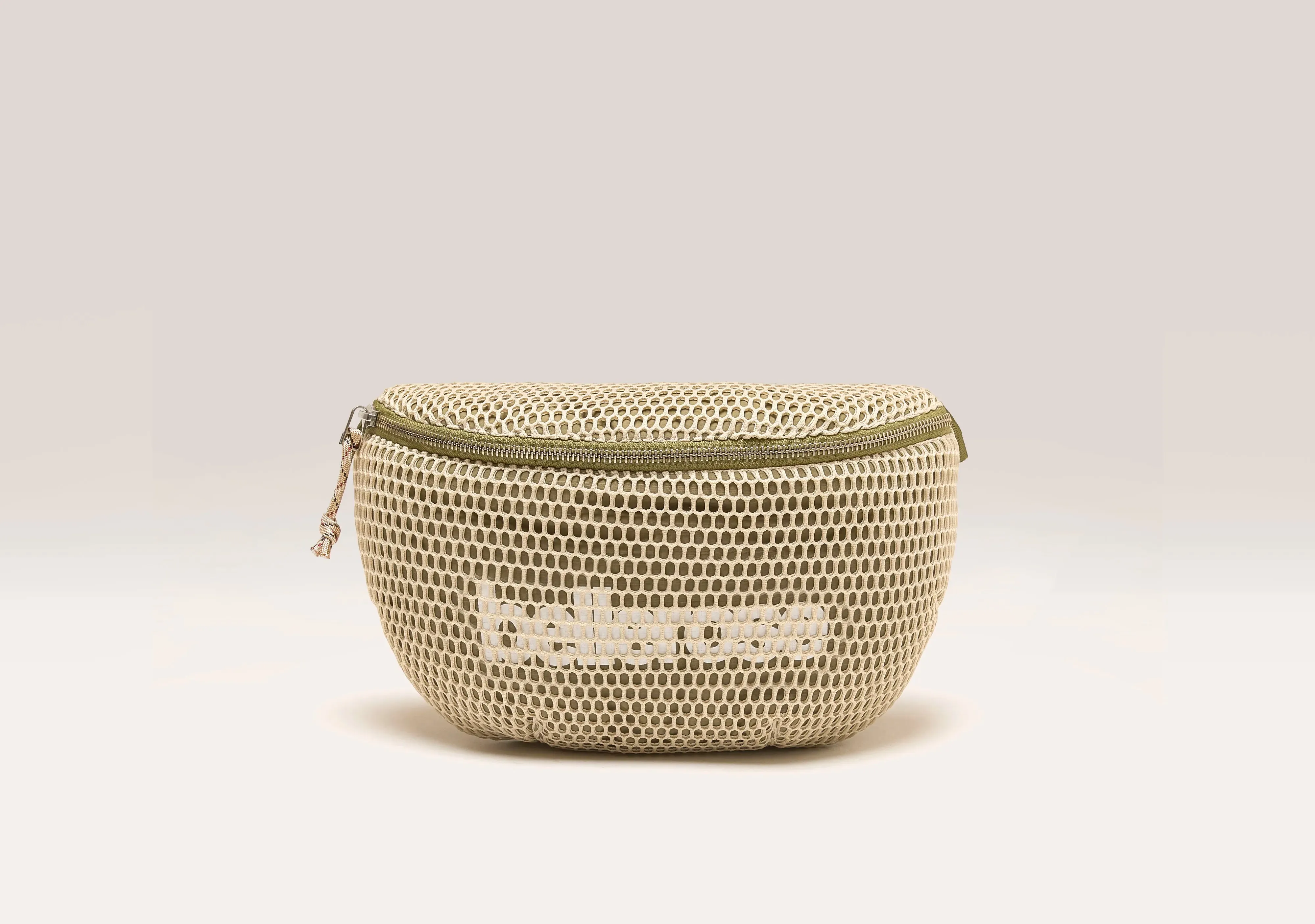 Hosie sling bag (251 / W / CEMENT) sold by Bellrose