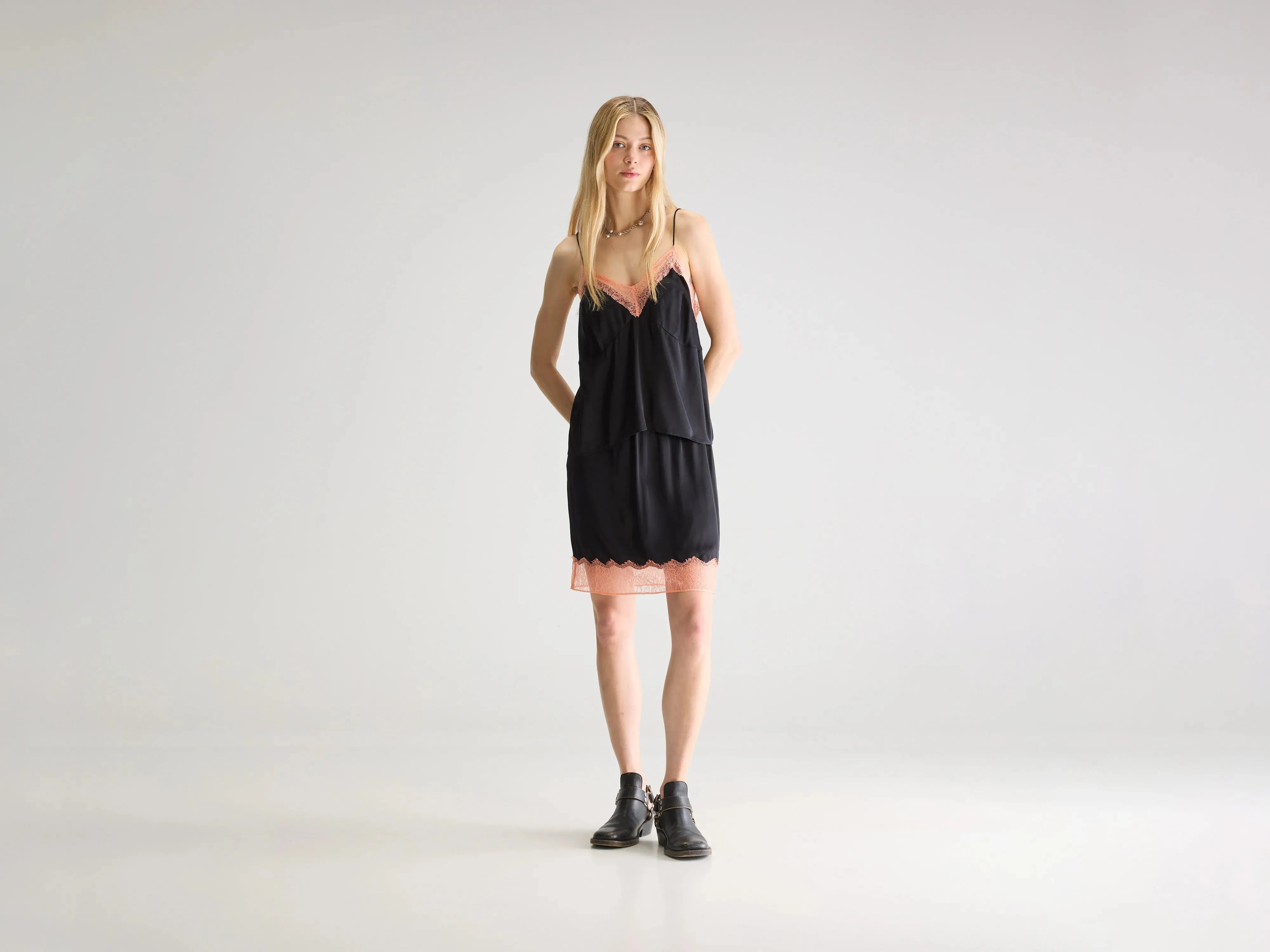 Haylin mini skirt (251 / W / BLACK) sold by Bellrose