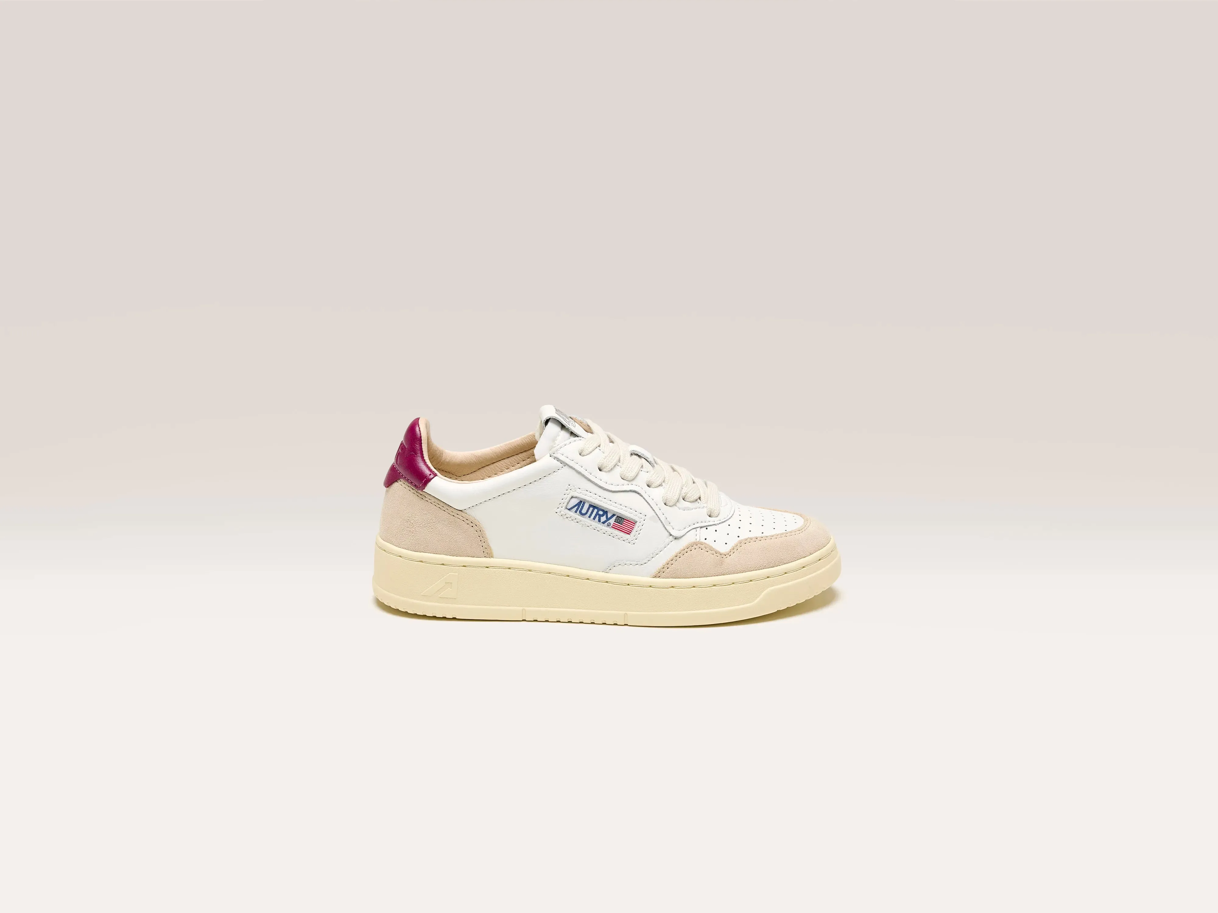 Medalist Low For Women (242 / W / RASPBERRY) sold by Bellrose