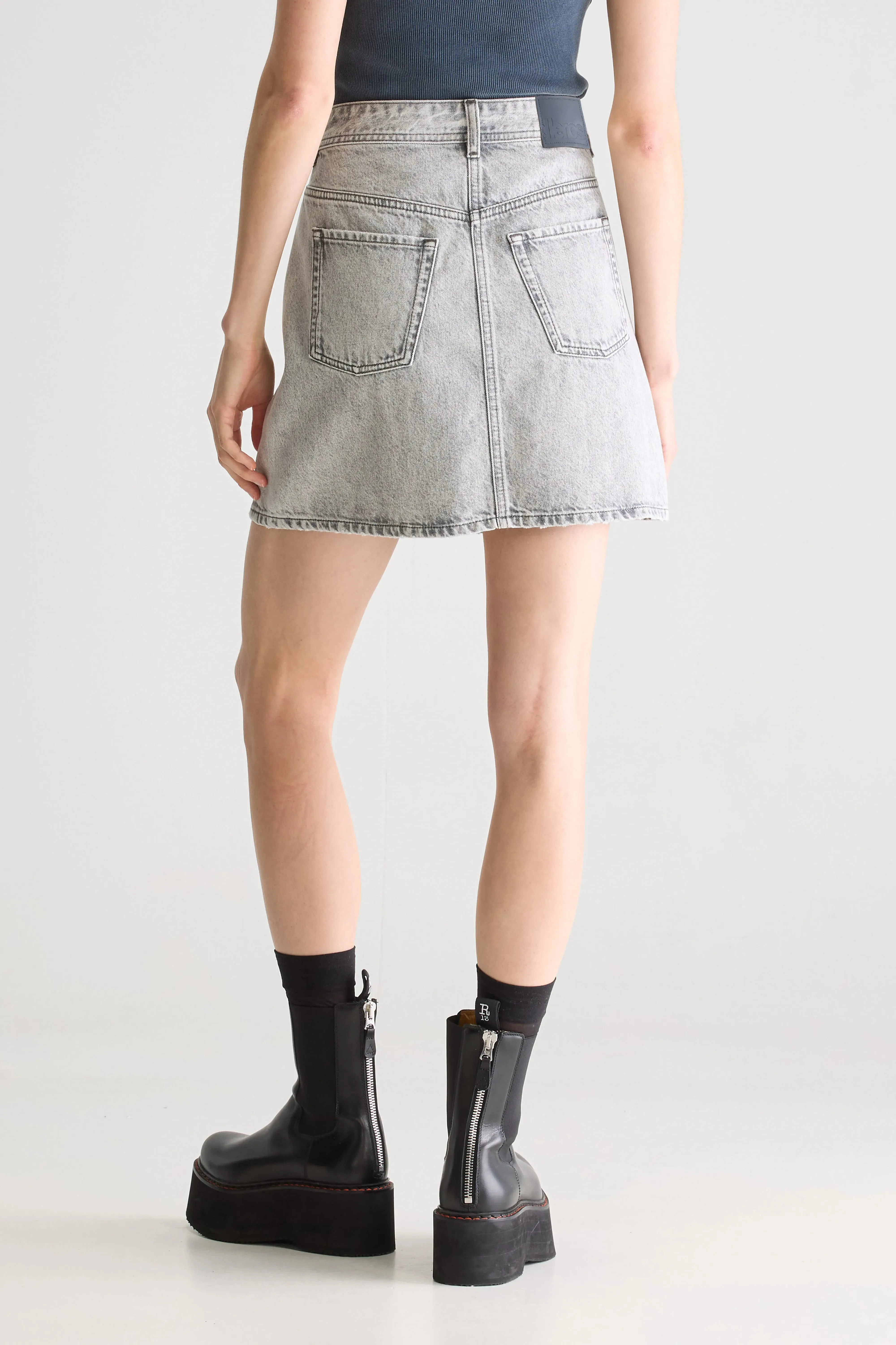 Pipa mini denim skirt (251 / W / USED GREY) sold by Bellrose product image thumbnail 4
