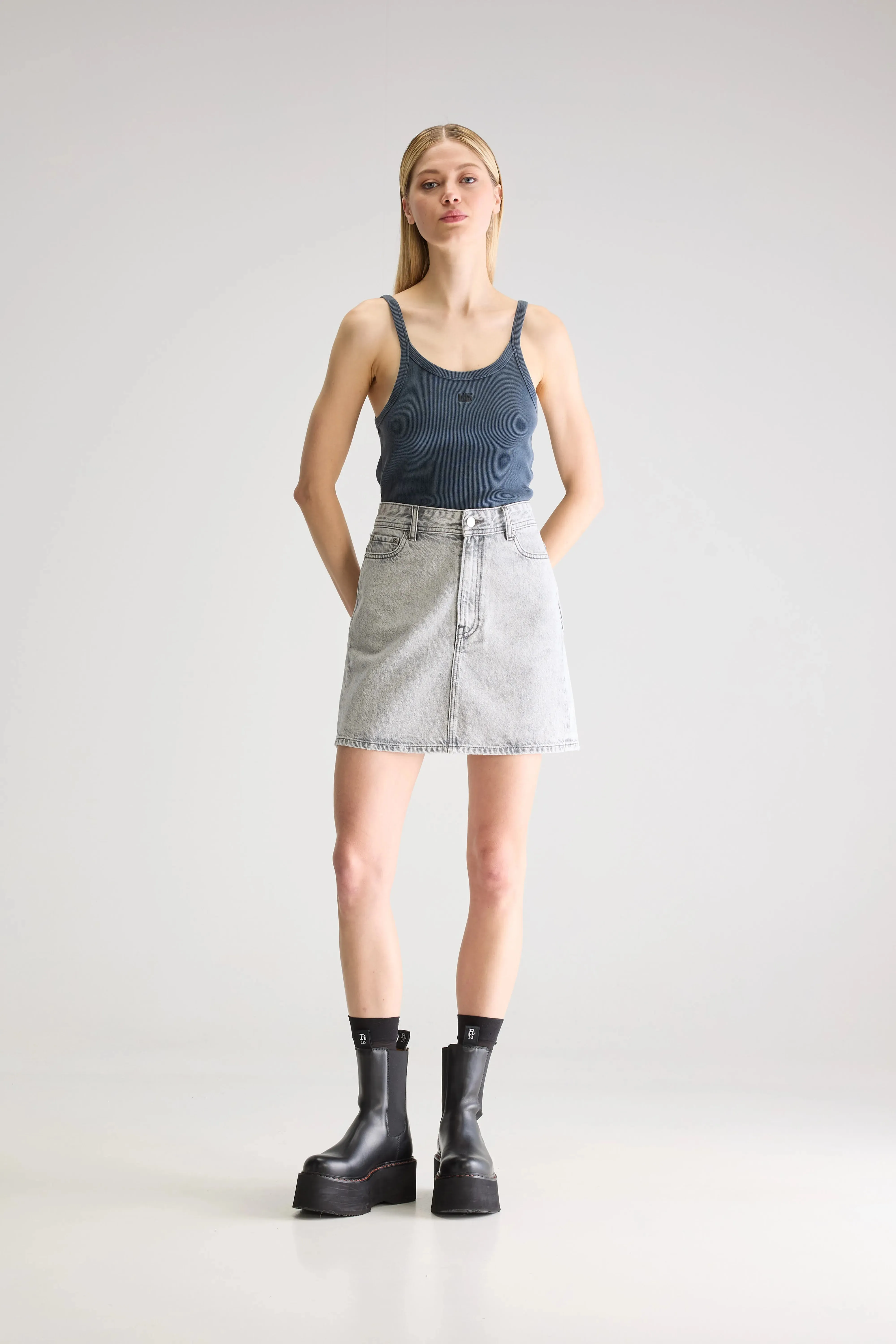Pipa mini denim skirt (251 / W / USED GREY) sold by Bellrose product image thumbnail 2