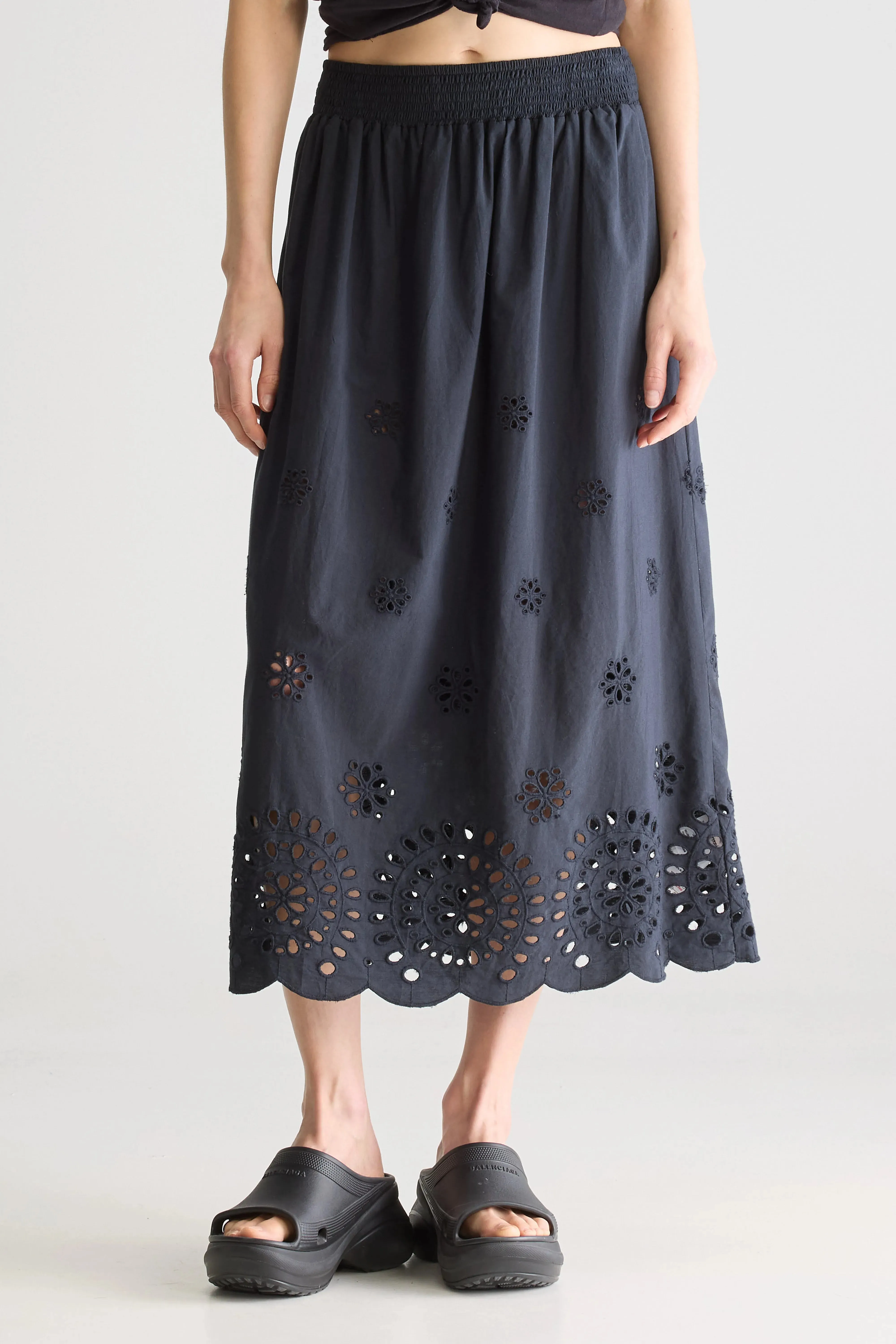 Dorine midi skirt (251 / W / BLACK BEAUTY) sold by Bellrose product image thumbnail 3