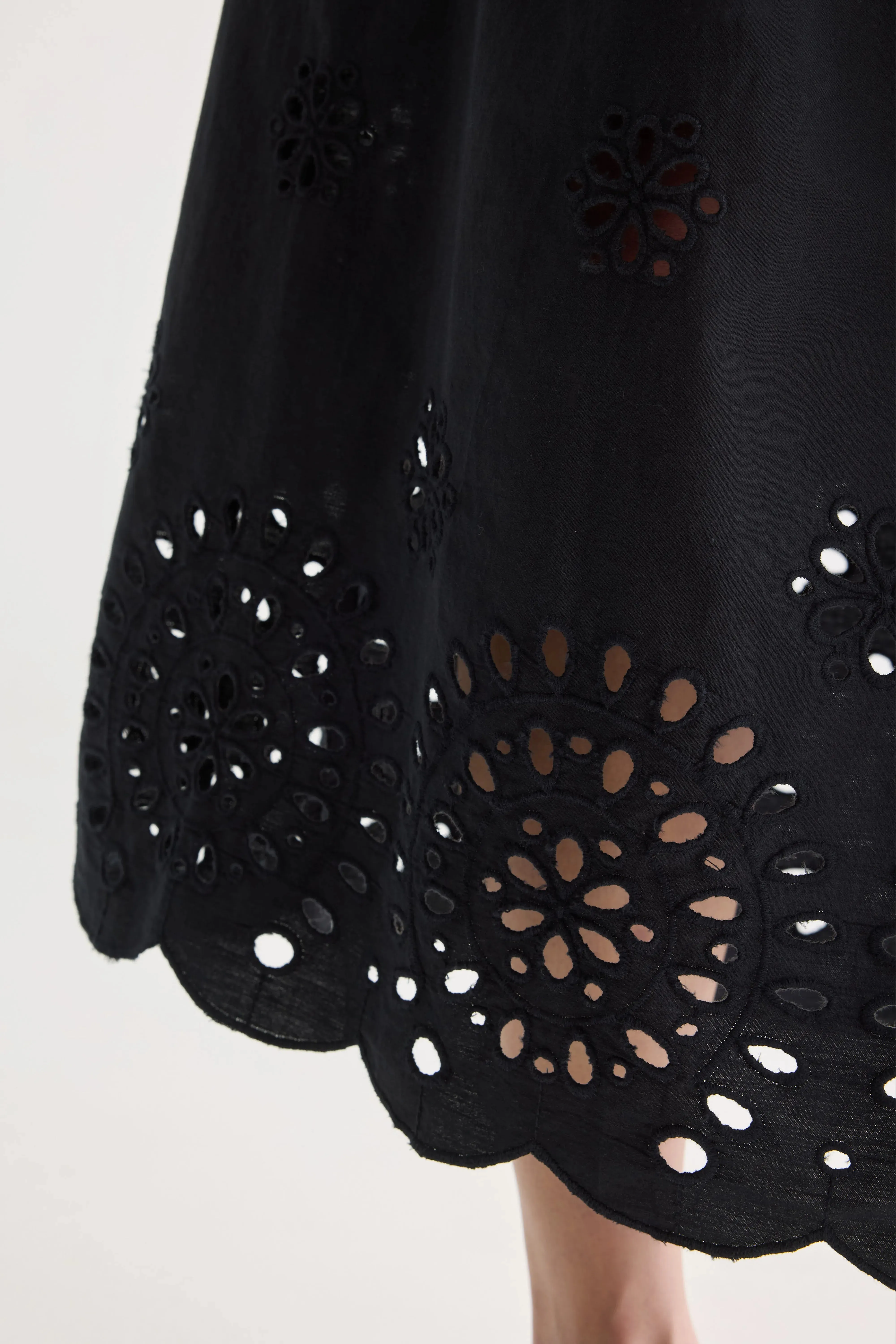 Dorine midi skirt (251 / W / BLACK BEAUTY) sold by Bellrose product image thumbnail 5