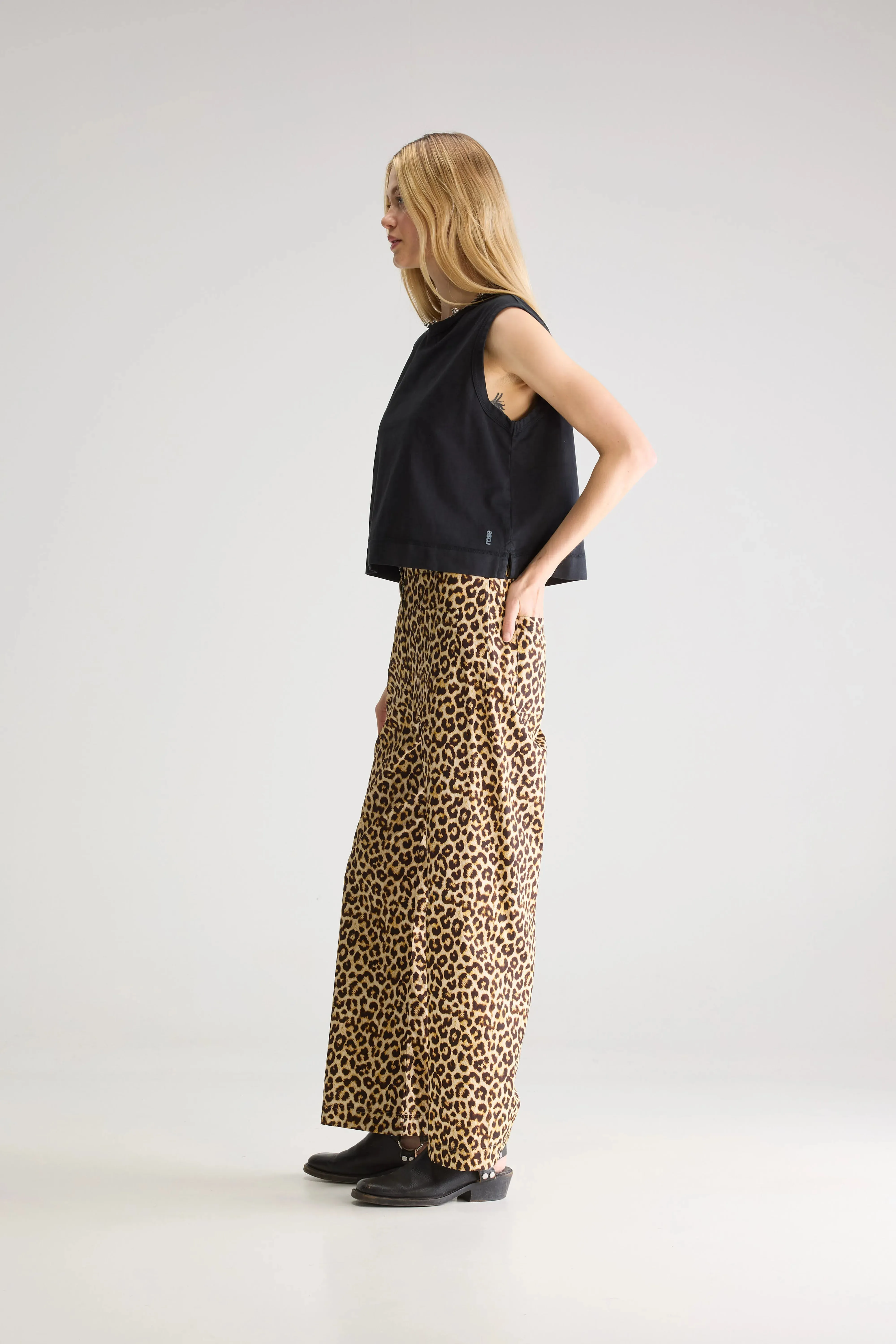 Vivia leopard trousers (251 / W / DISPLAY J) sold by Bellrose product image thumbnail 5