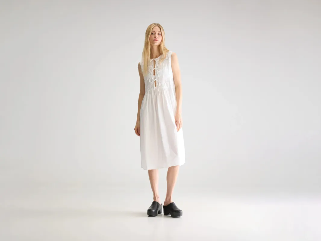 Dora midi dress (251 / W / WHITE) sold by Bellrose