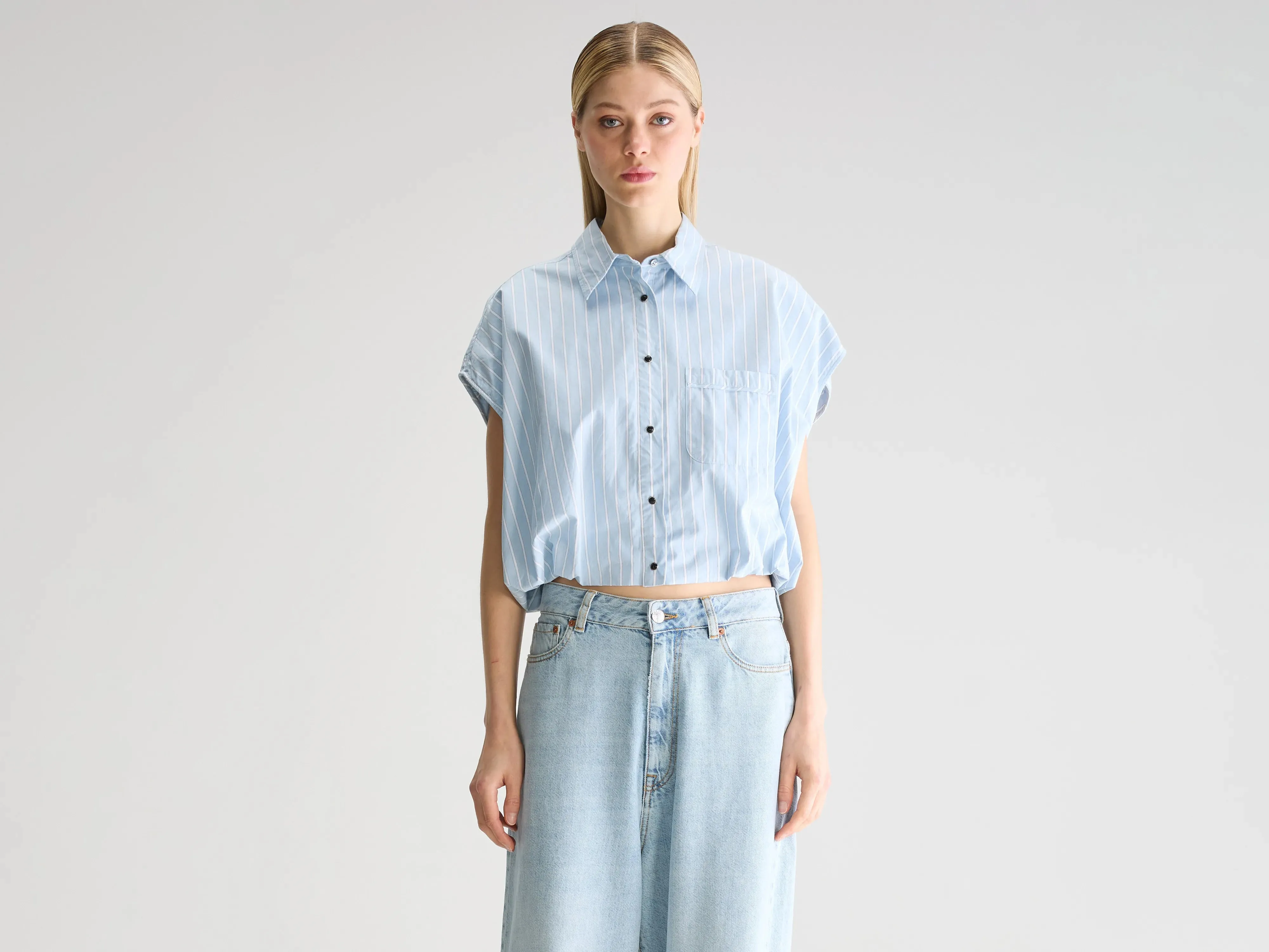 Greg cropped shirt (251 / W / STRIPE R) sold by Bellrose