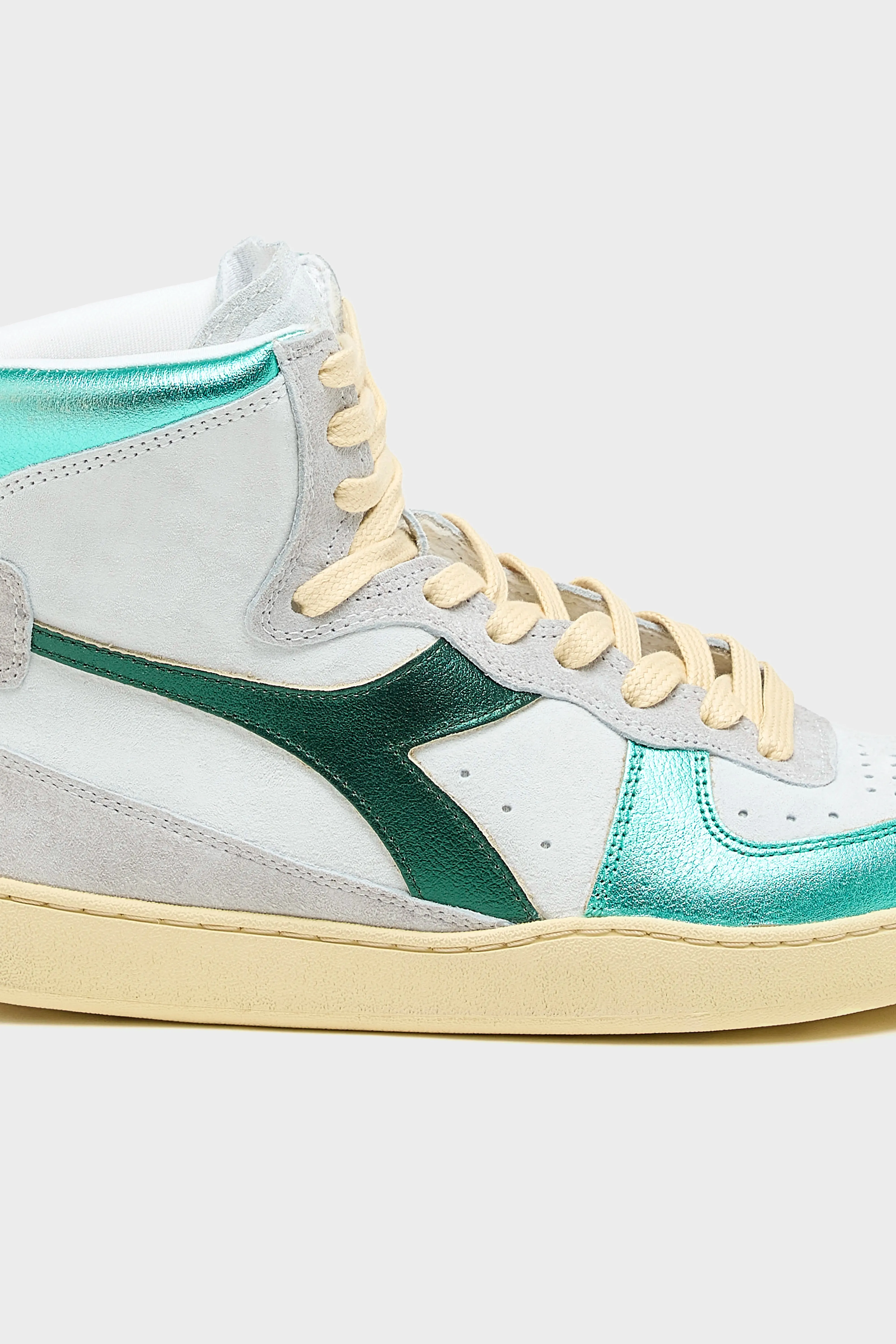 MI Basket Metal Pigskin Used for Women (251 / W / TURQUOISE) sold by Bellrose product image thumbnail 5