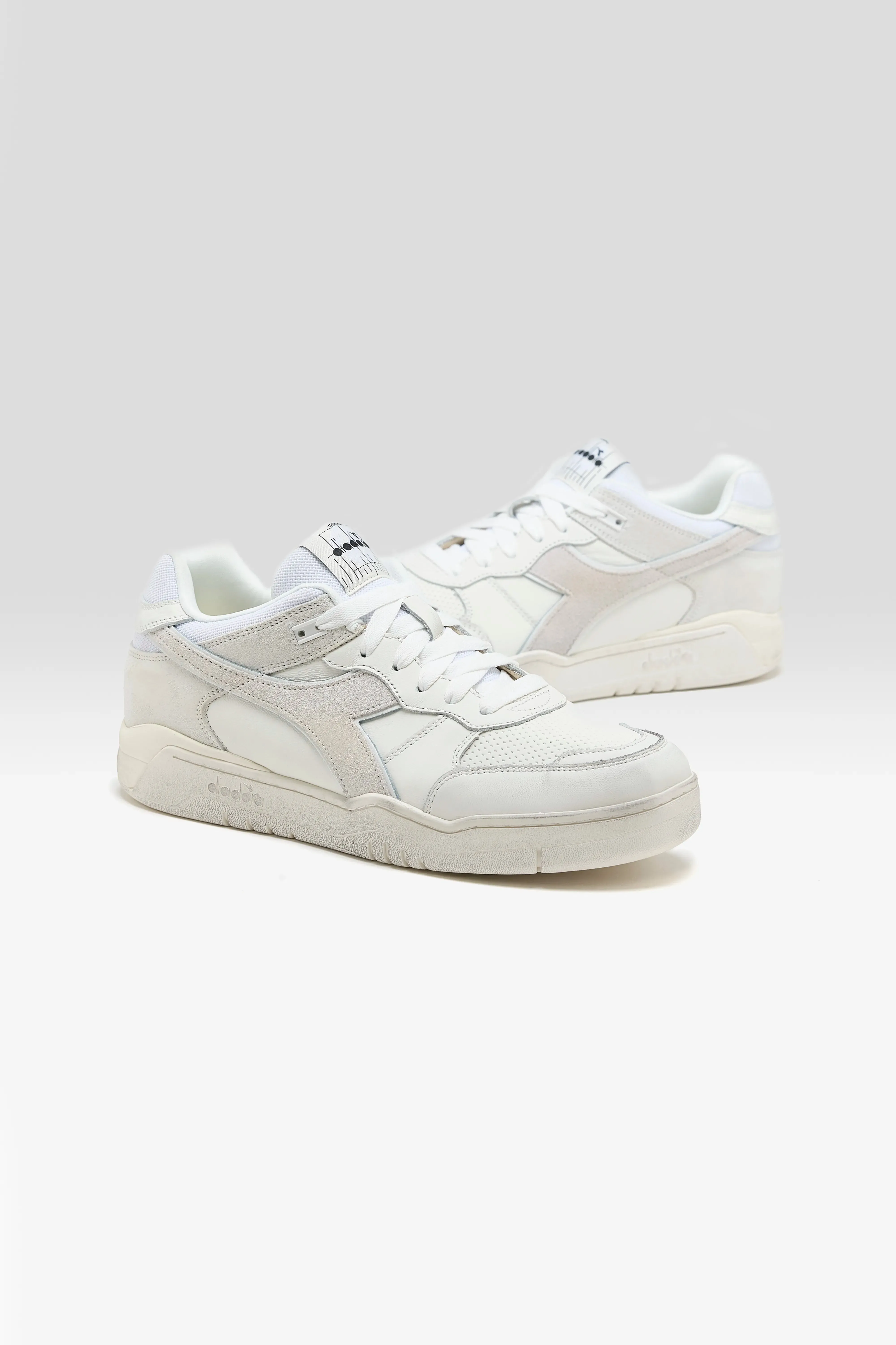 B.560 Used for Men (251 / M / WHITE) sold by Bellrose product image thumbnail 3