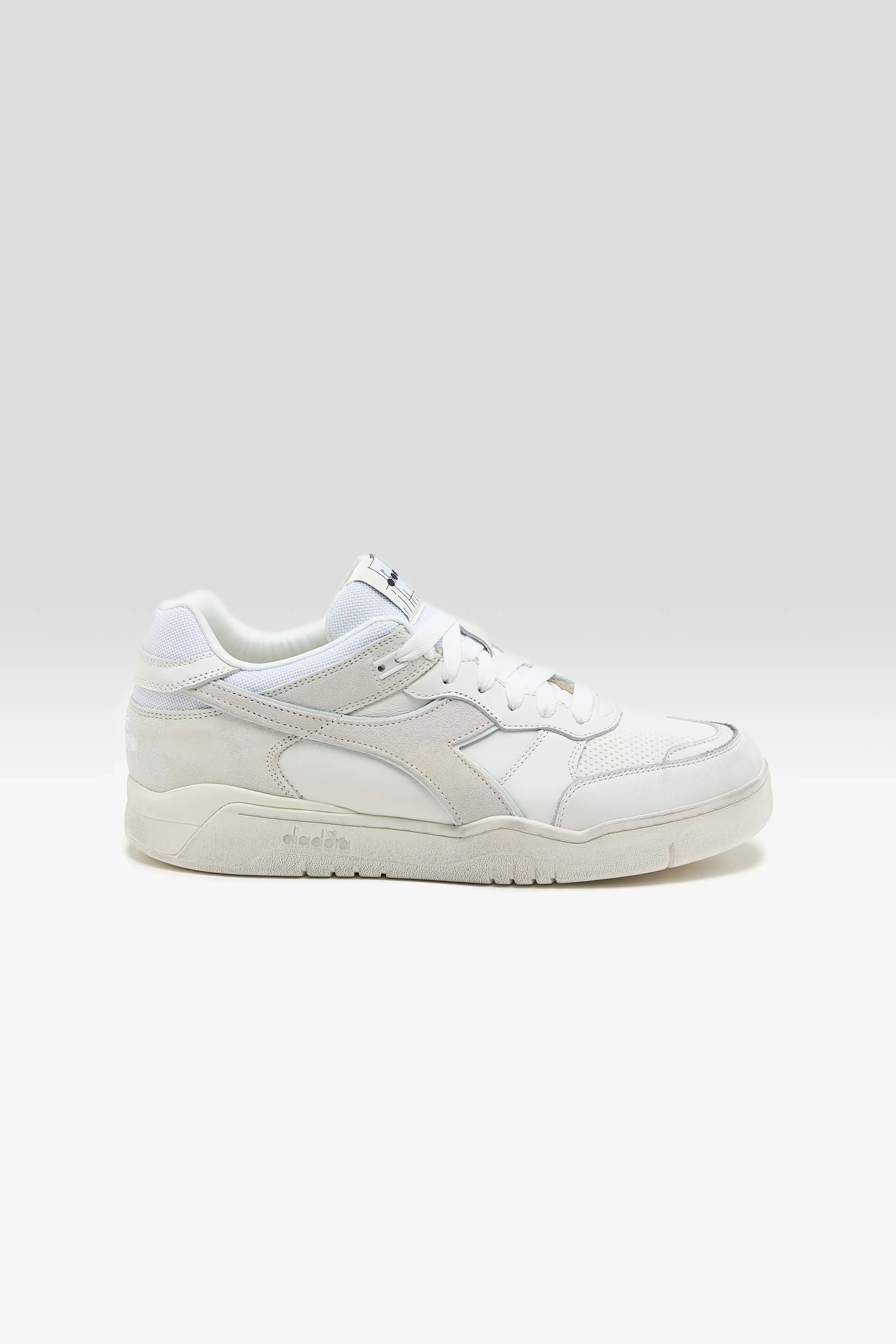 B.560 Used for Men (251 / M / WHITE) sold by Bellrose product image thumbnail 2