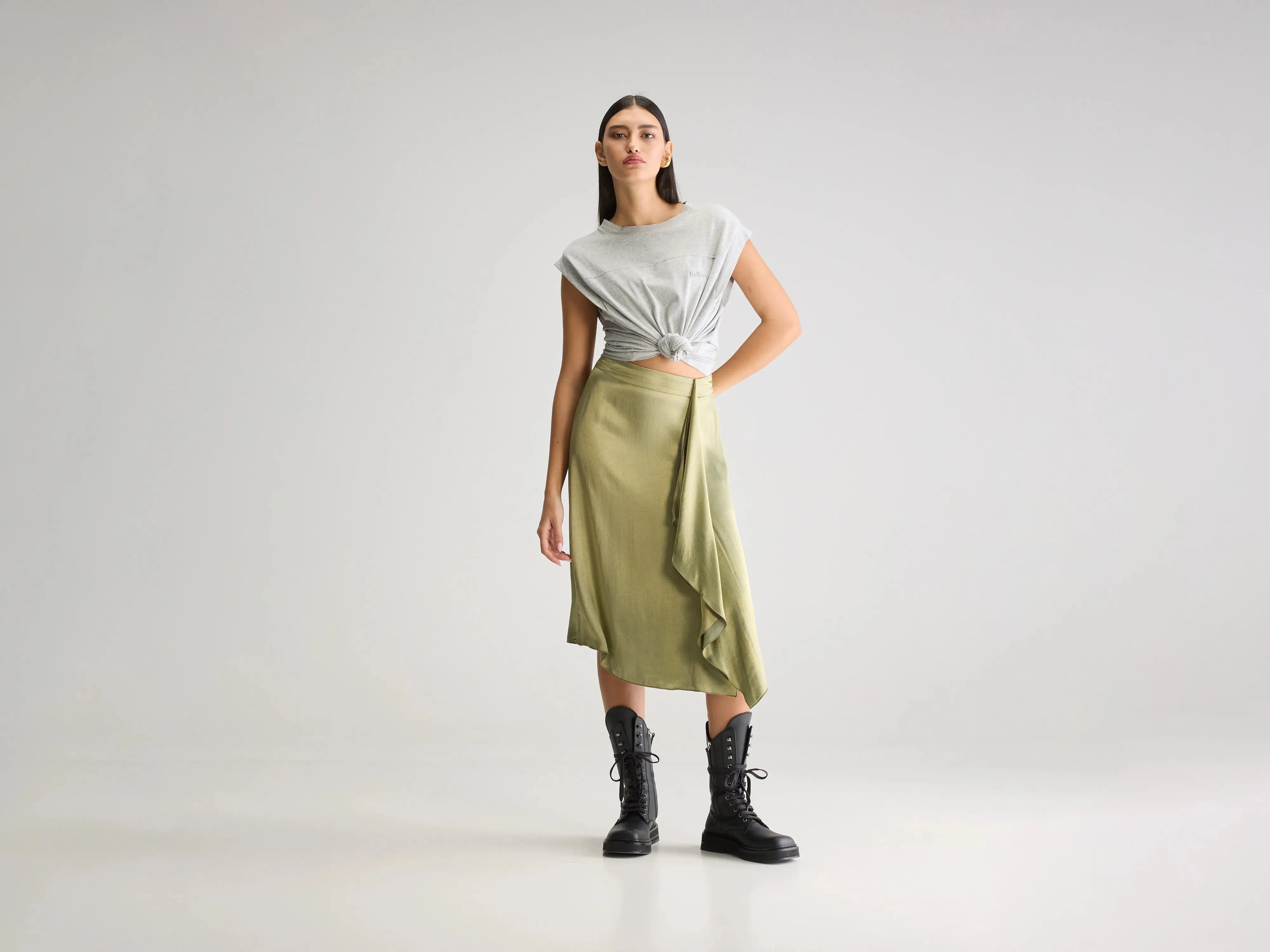 Sorina flowy midi skirt (251 / W / JEEP) sold by Bellrose