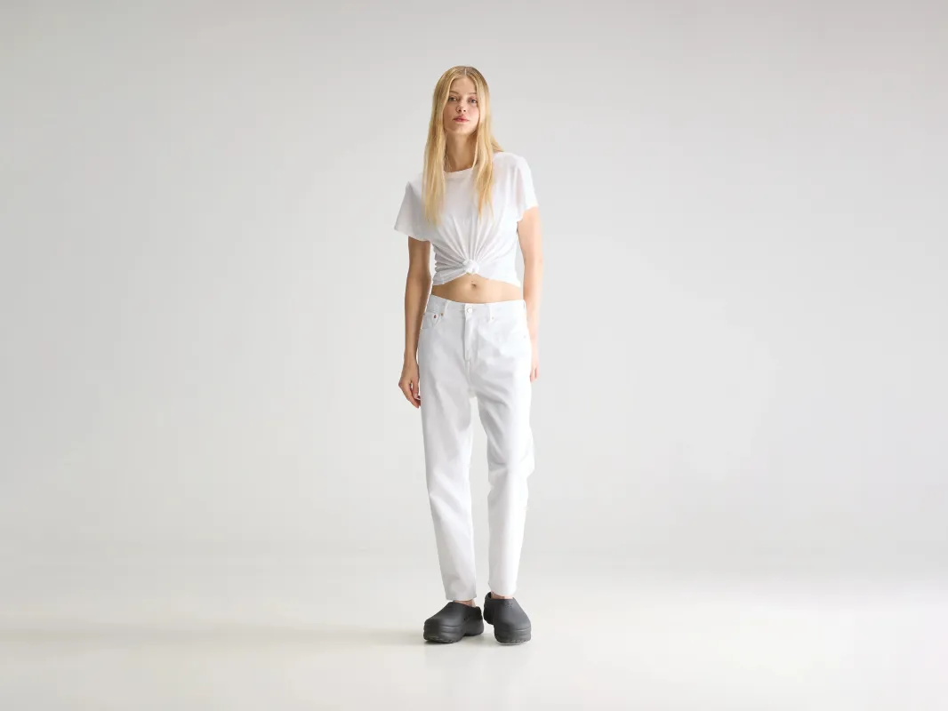 Denim N. 32 straight jeans (252 / W / WHITE) sold by Bellrose