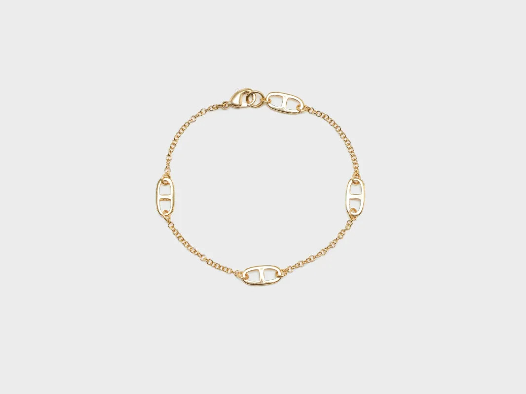 Buckle Bracelet (251 / W / GOLD) sold by Bellrose