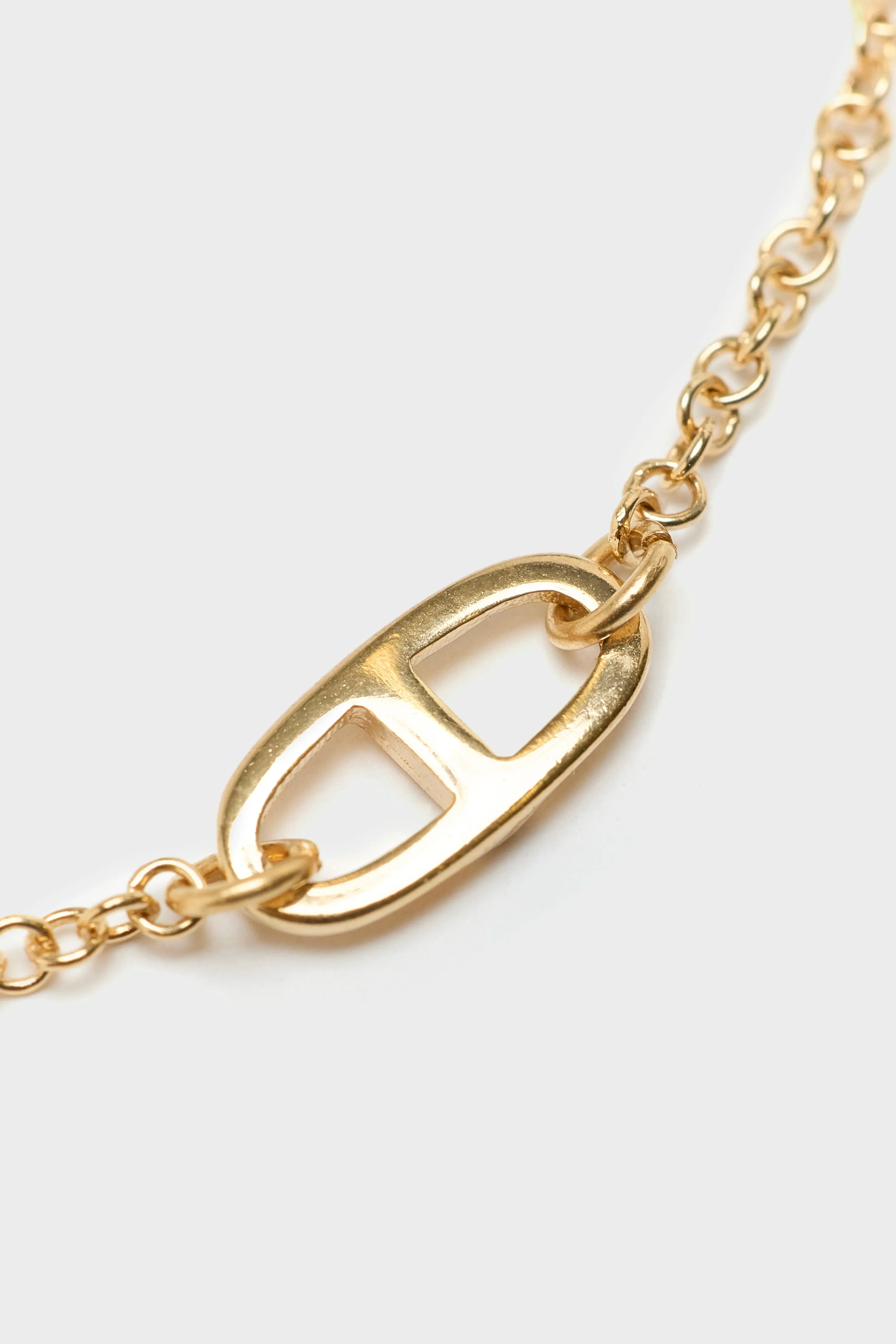 Buckle Bracelet (251 / W / GOLD) sold by Bellrose product image thumbnail 3