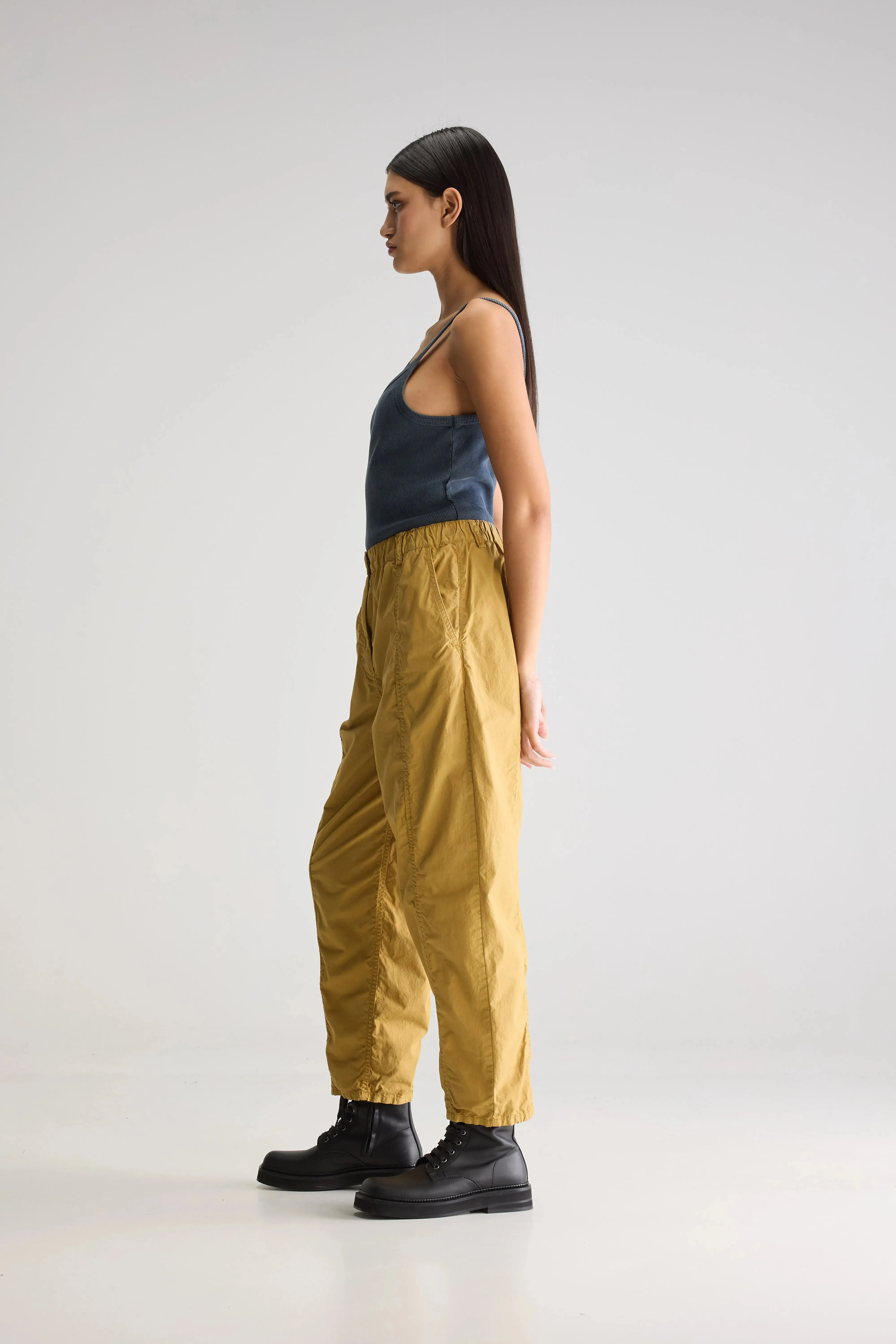 Wesly relaxed trousers (251 / W / PALE KHAKI) sold by Bellrose product image thumbnail 5